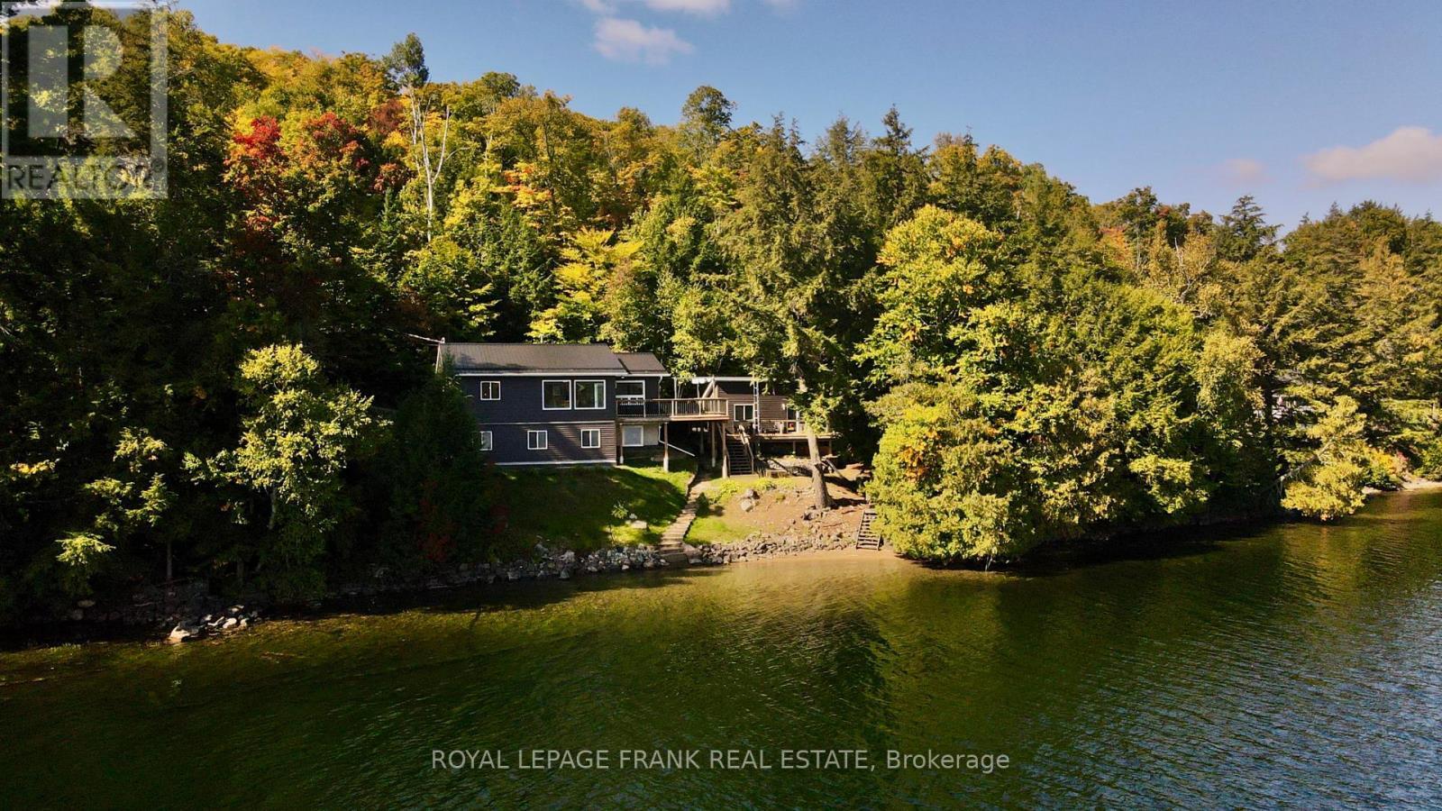 












1758 PAPINEAU LAKE ROAD

,
Hastings Highlands (Wicklow Ward),




Ontario
K0L2R0

