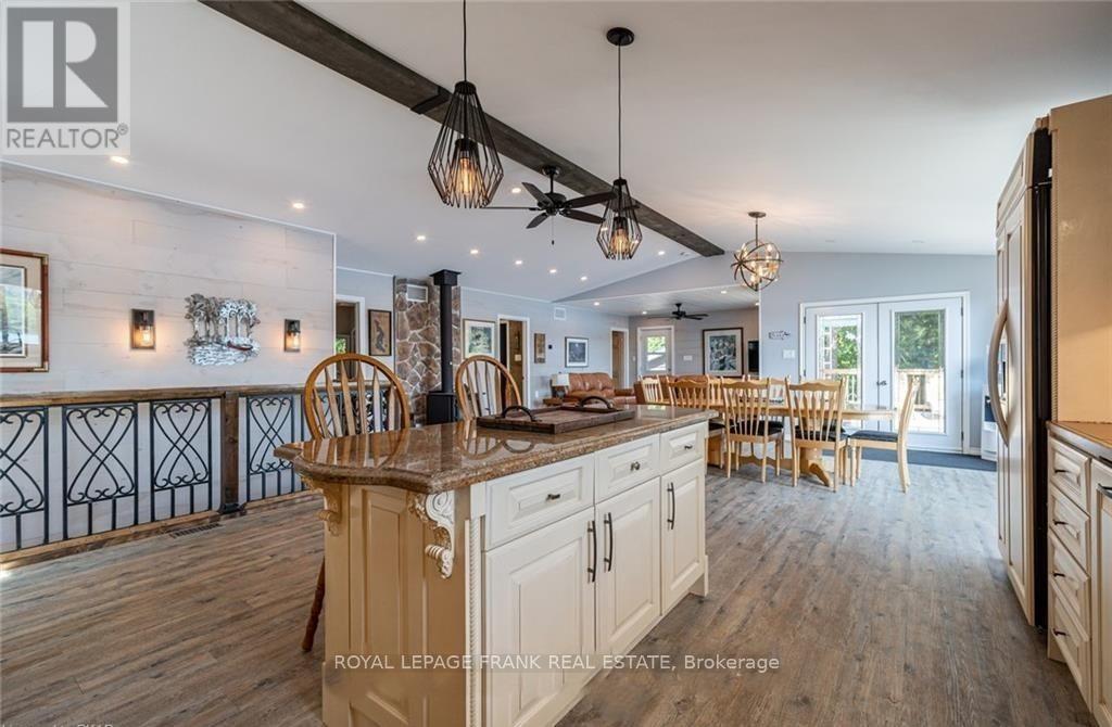 












1758 PAPINEAU LAKE ROAD

,
Hastings Highlands (Wicklow Ward),




Ontario
K0L2R0

