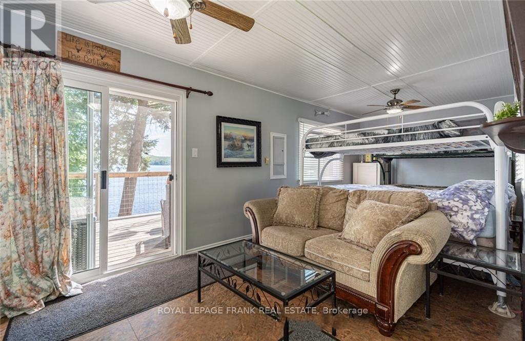 












1758 PAPINEAU LAKE ROAD

,
Hastings Highlands (Wicklow Ward),




Ontario
K0L2R0

