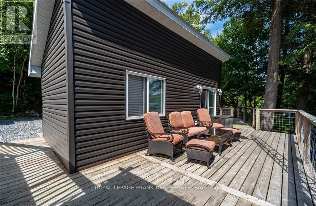 












1758 PAPINEAU LAKE ROAD

,
Hastings Highlands (Wicklow Ward),




Ontario
K0L2R0


