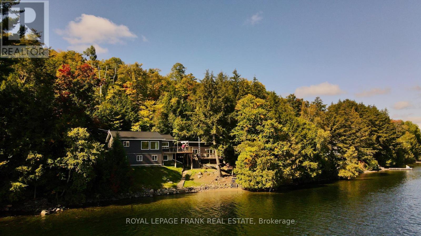 












1758 PAPINEAU LAKE ROAD

,
Hastings Highlands (Wicklow Ward),




Ontario
K0L2R0

