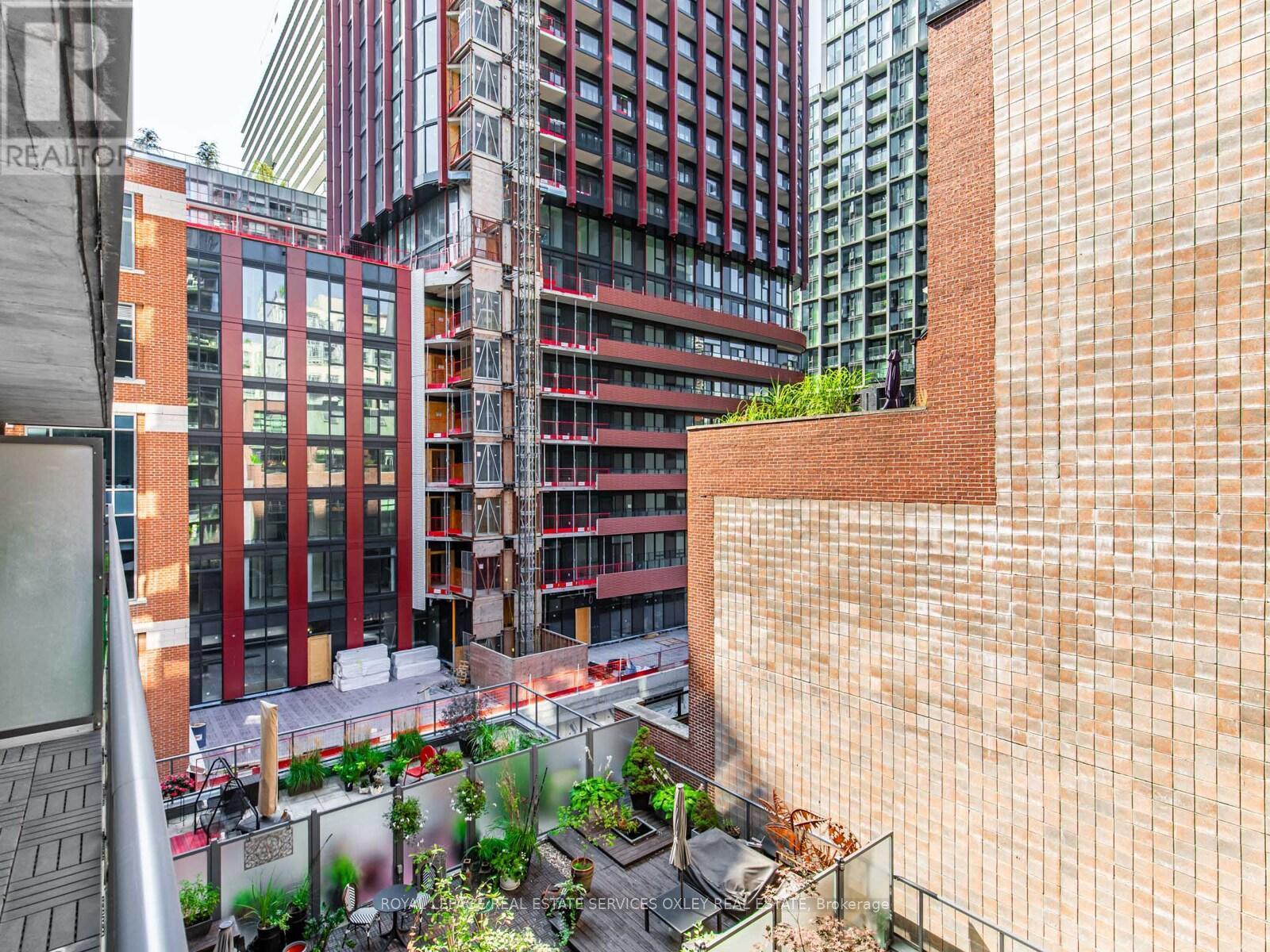 












515 - 138 PRINCESS STREET

,
Toronto,




Ontario
M5A0B1

