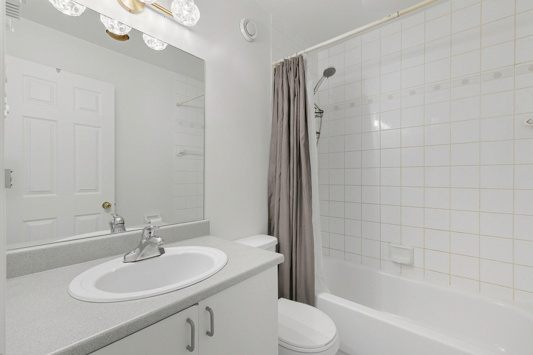 









111


Rue Rabellino

,
Mont-Tremblant,




QC
J8E1H9

