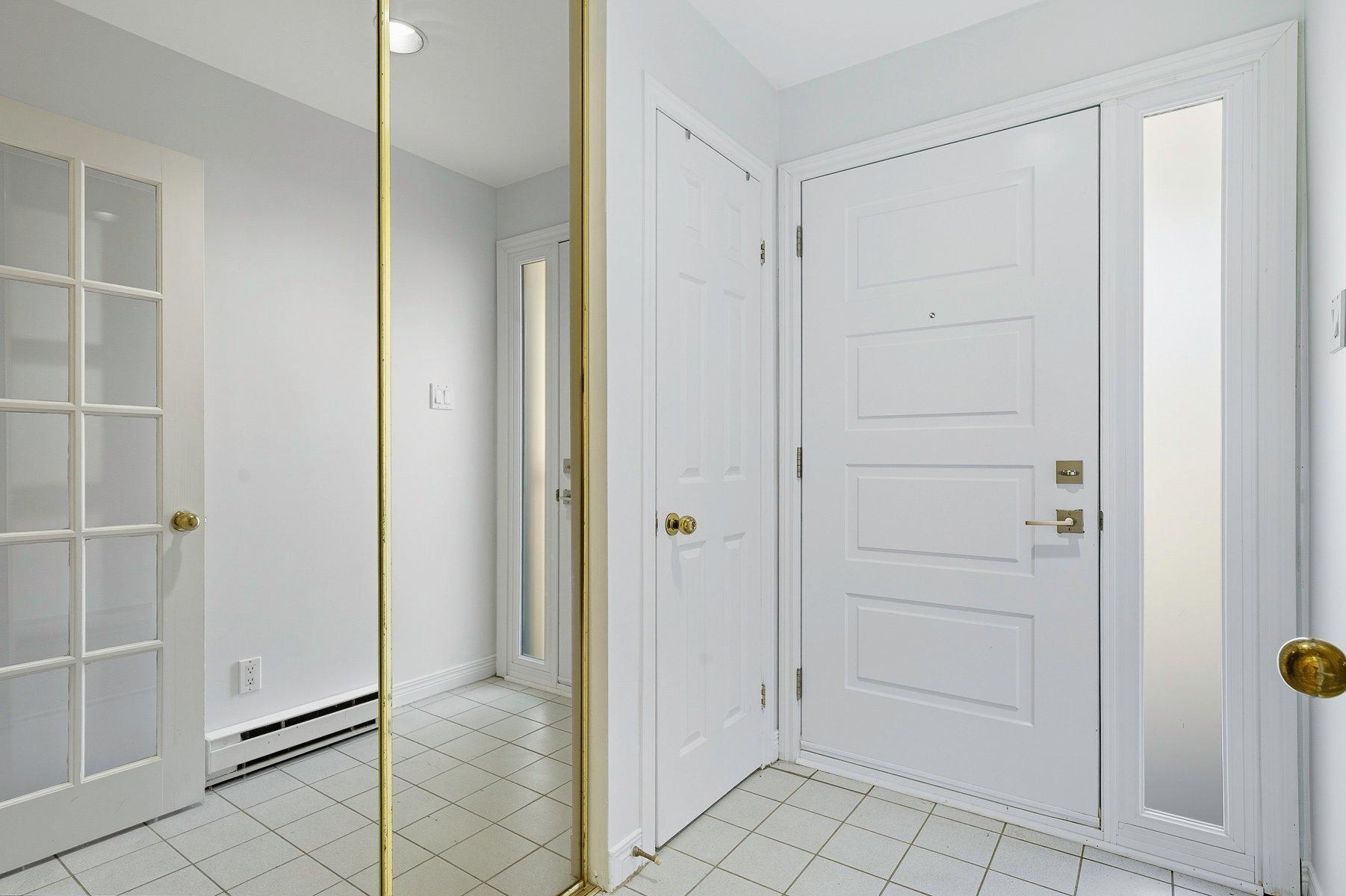 









111


Rue Rabellino

,
Mont-Tremblant,




QC
J8E1H9


