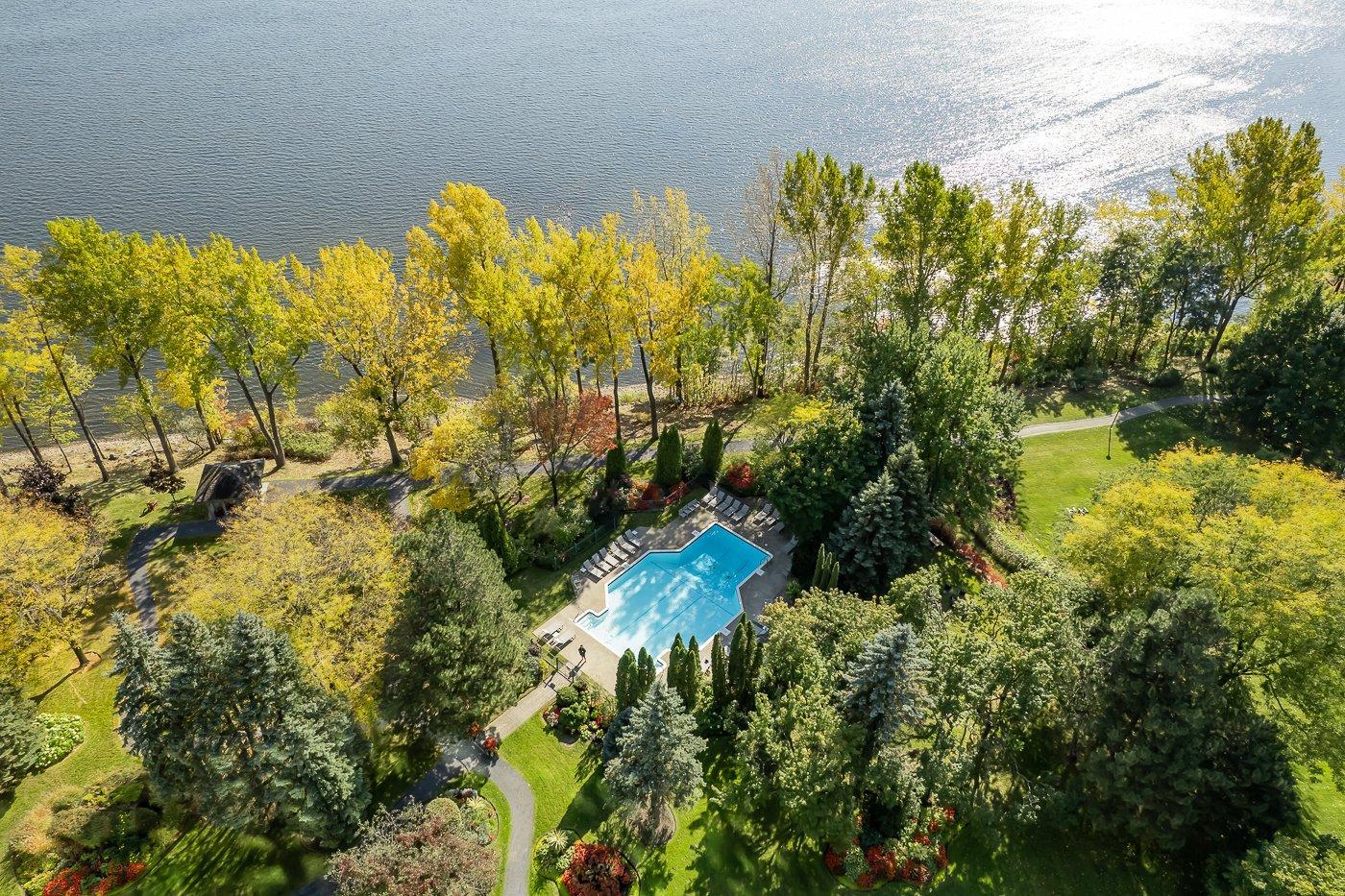 









50


Rue Berlioz

, 1101,
Montréal (Verdun/Île-des-Soeurs),




QC
H3E1M2

