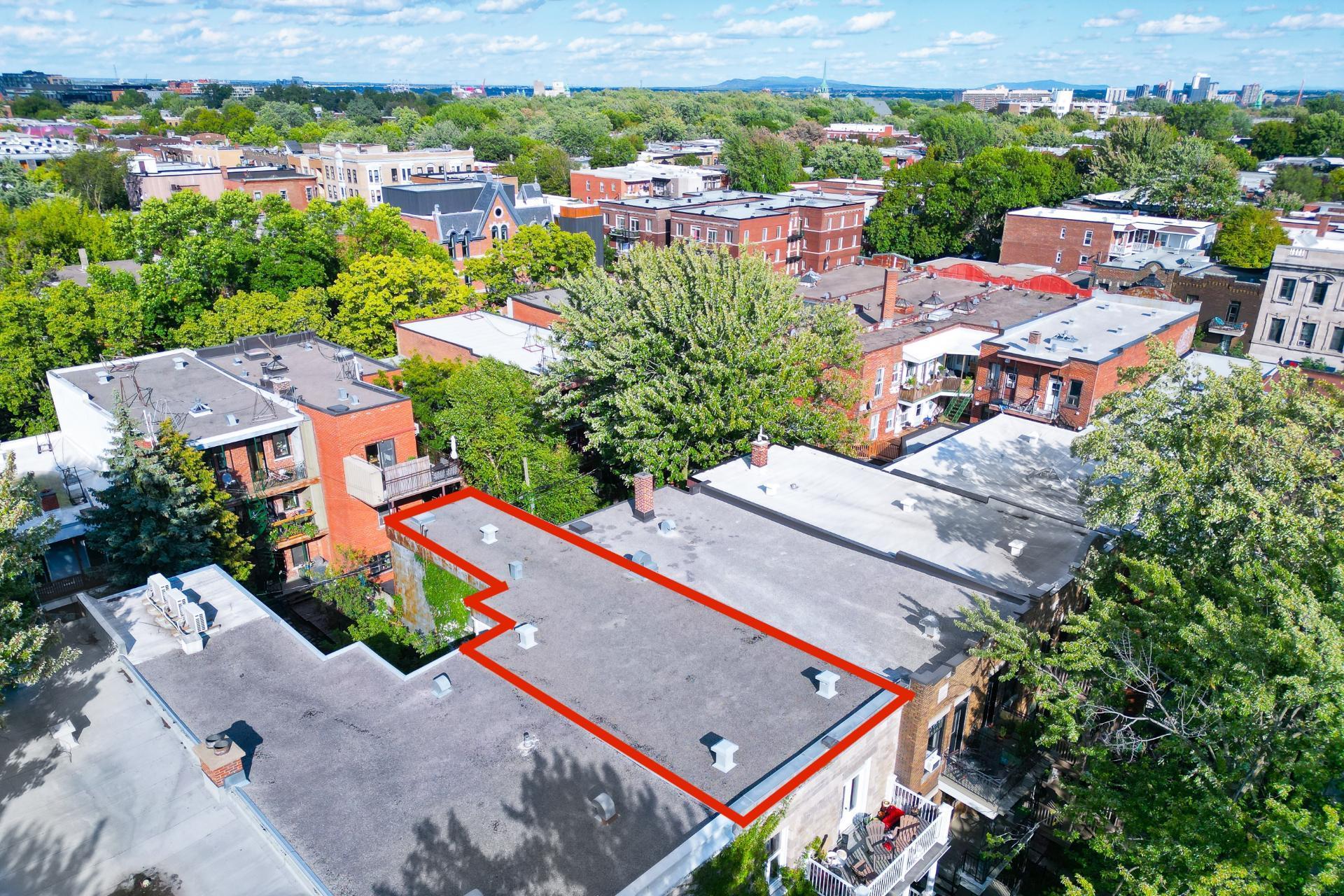 









4539

 - 4543


Av. De Lorimier

,
Montréal (Le Plateau-Mont-Royal),




QC
H2H2B4

