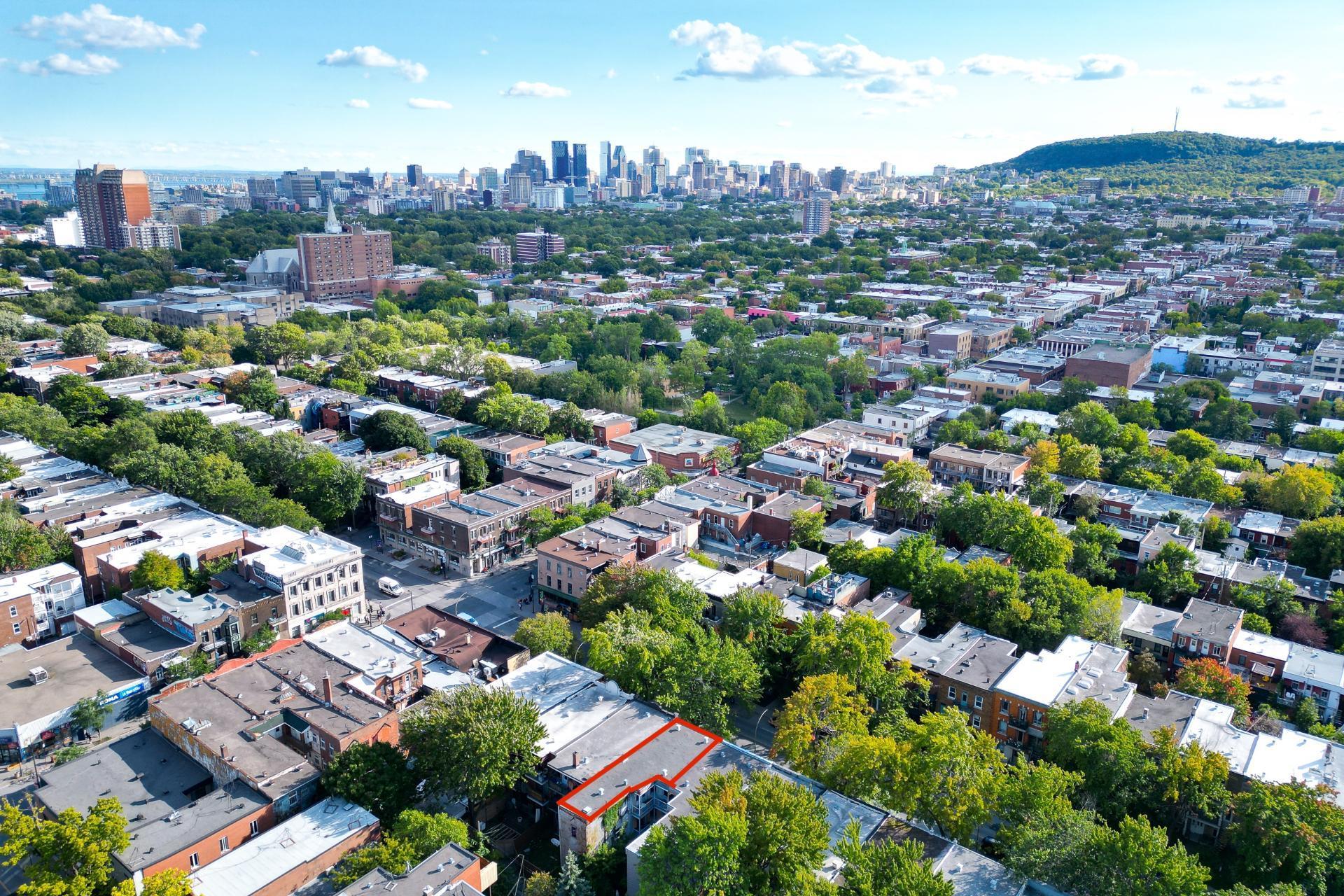 









4539

 - 4543


Av. De Lorimier

,
Montréal (Le Plateau-Mont-Royal),




QC
H2H2B4

