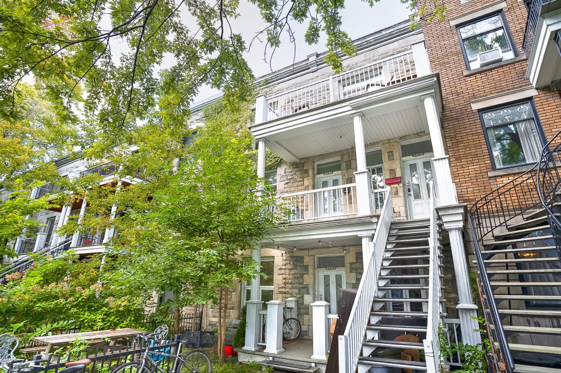 









4539

 - 4543


Av. De Lorimier

,
Montréal (Le Plateau-Mont-Royal),




QC
H2H2B4

