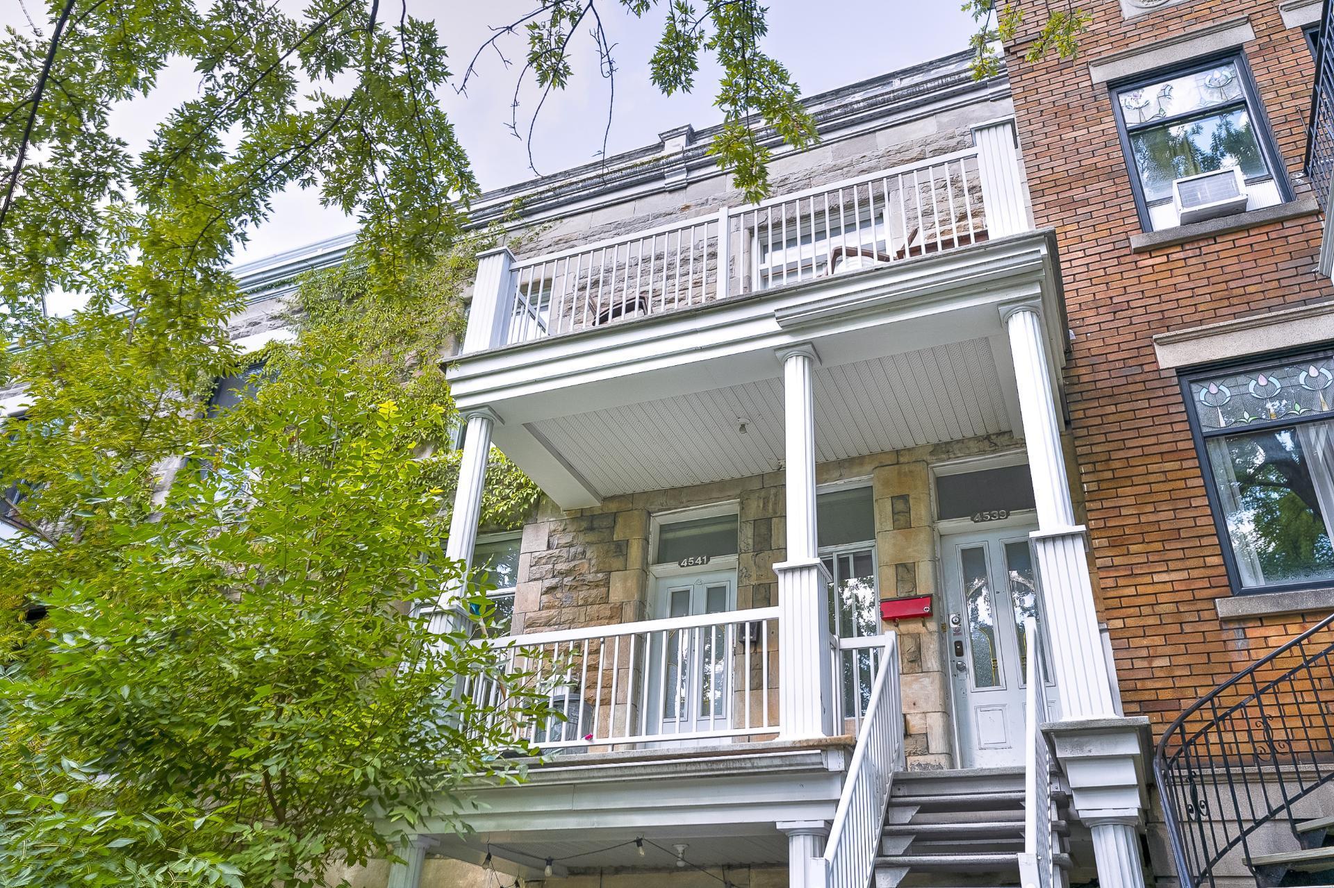 









4539

 - 4543


Av. De Lorimier

,
Montréal (Le Plateau-Mont-Royal),




QC
H2H2B4

