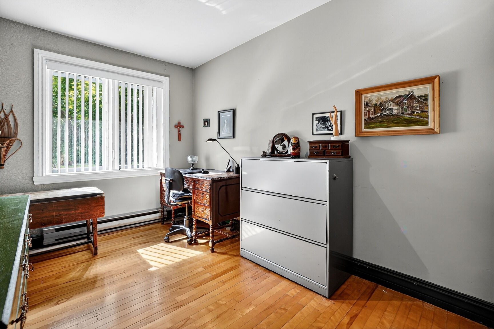 









105


Av. de Picardie

,
Saint-Lambert,




QC
J4S1H9

