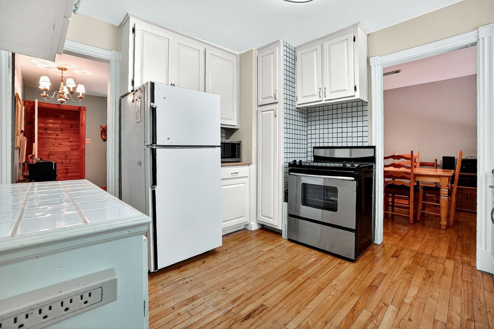 









105


Av. de Picardie

,
Saint-Lambert,




QC
J4S1H9

