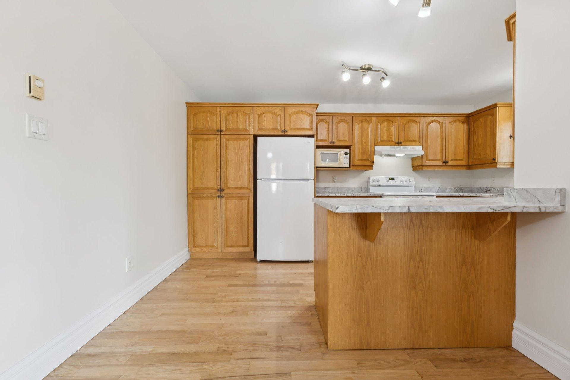 









30


Ch. des Cavernes

,
Cantley,




QC
J8V3H6

