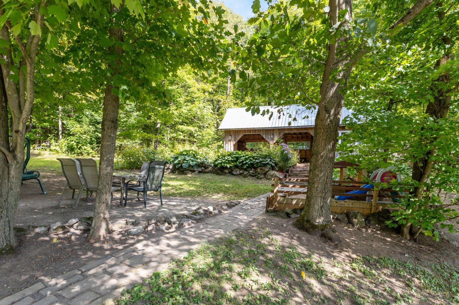 









30


Ch. des Cavernes

,
Cantley,




QC
J8V3H6


