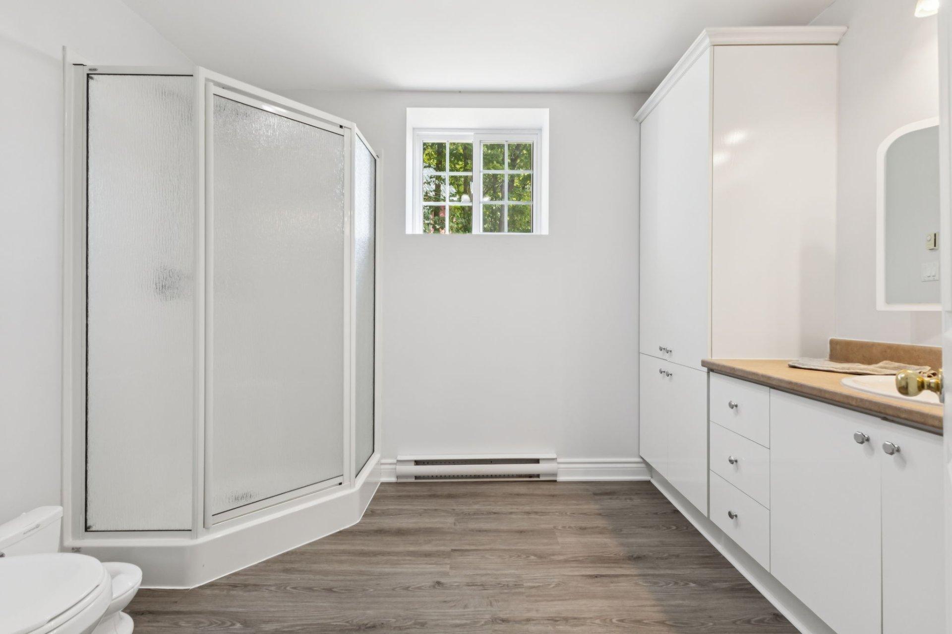 









30


Ch. des Cavernes

,
Cantley,




QC
J8V3H6

