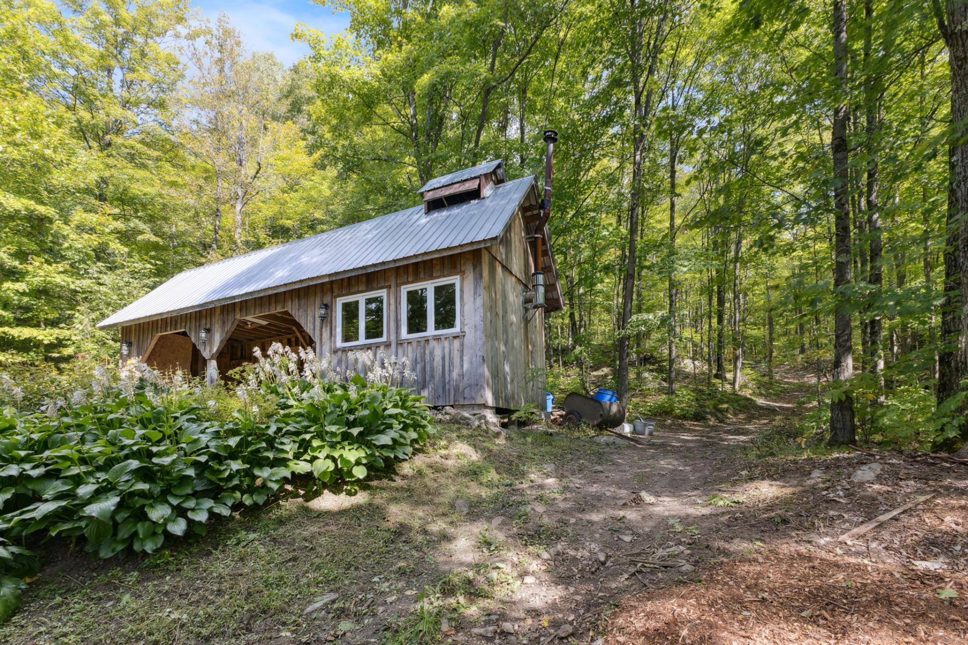 









30


Ch. des Cavernes

,
Cantley,




QC
J8V3H6

