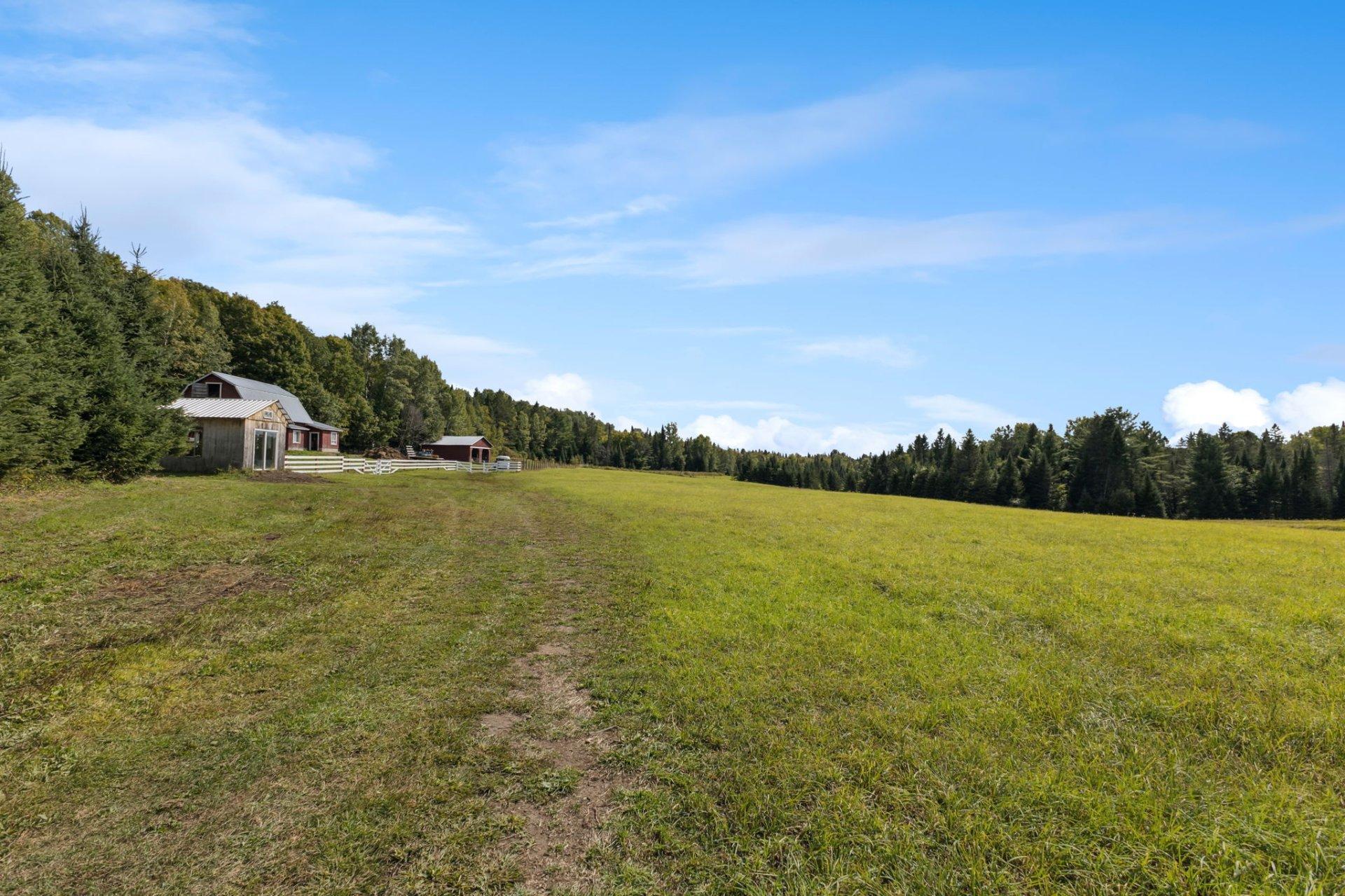 









30


Ch. des Cavernes

,
Cantley,




QC
J8V3H6

