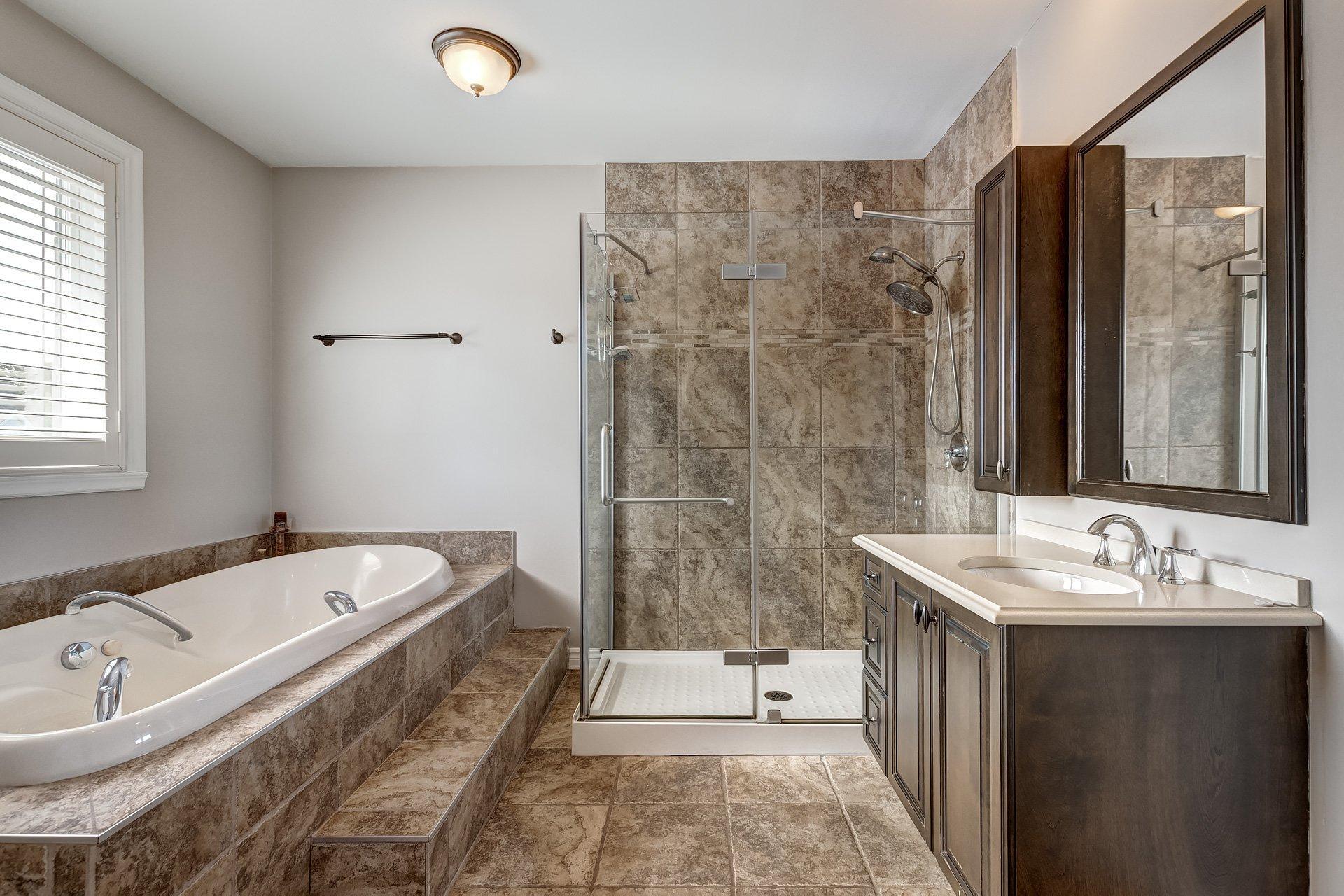 









15215


Place Bellerive

,
Montréal (L'Île-Bizard/Sainte-Geneviève),




QC
H9H1A1

