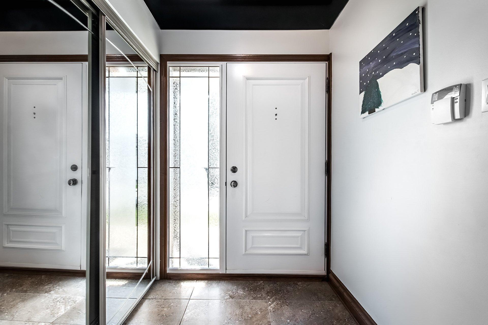 









15215


Place Bellerive

,
Montréal (L'Île-Bizard/Sainte-Geneviève),




QC
H9H1A1

