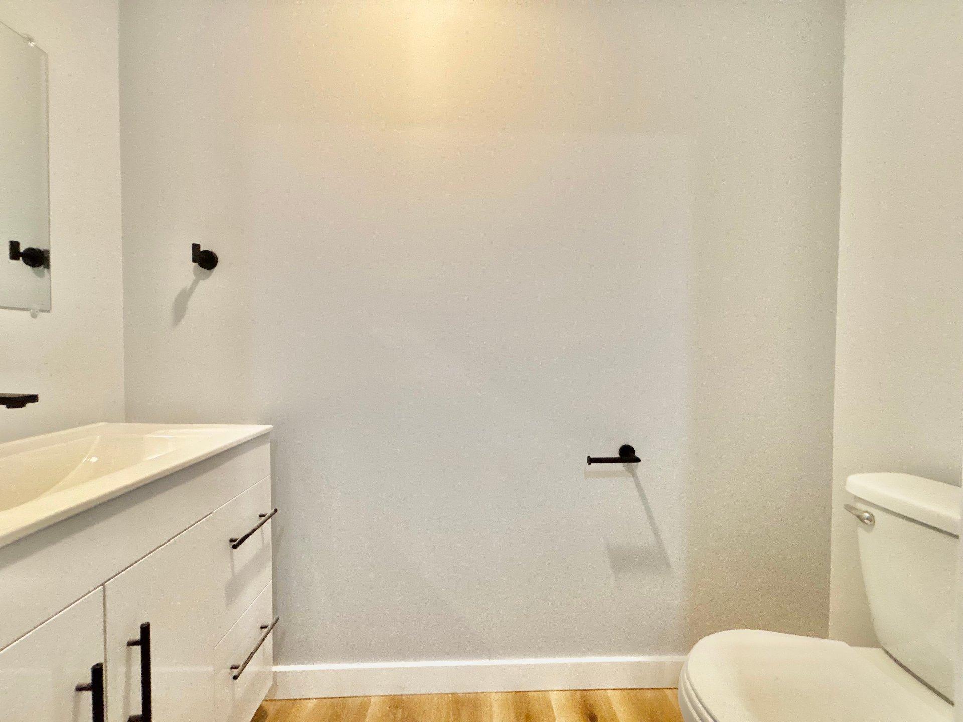 









28


45e Avenue

,
Sainte-Marthe-sur-le-Lac,




QC
J0N1P0

