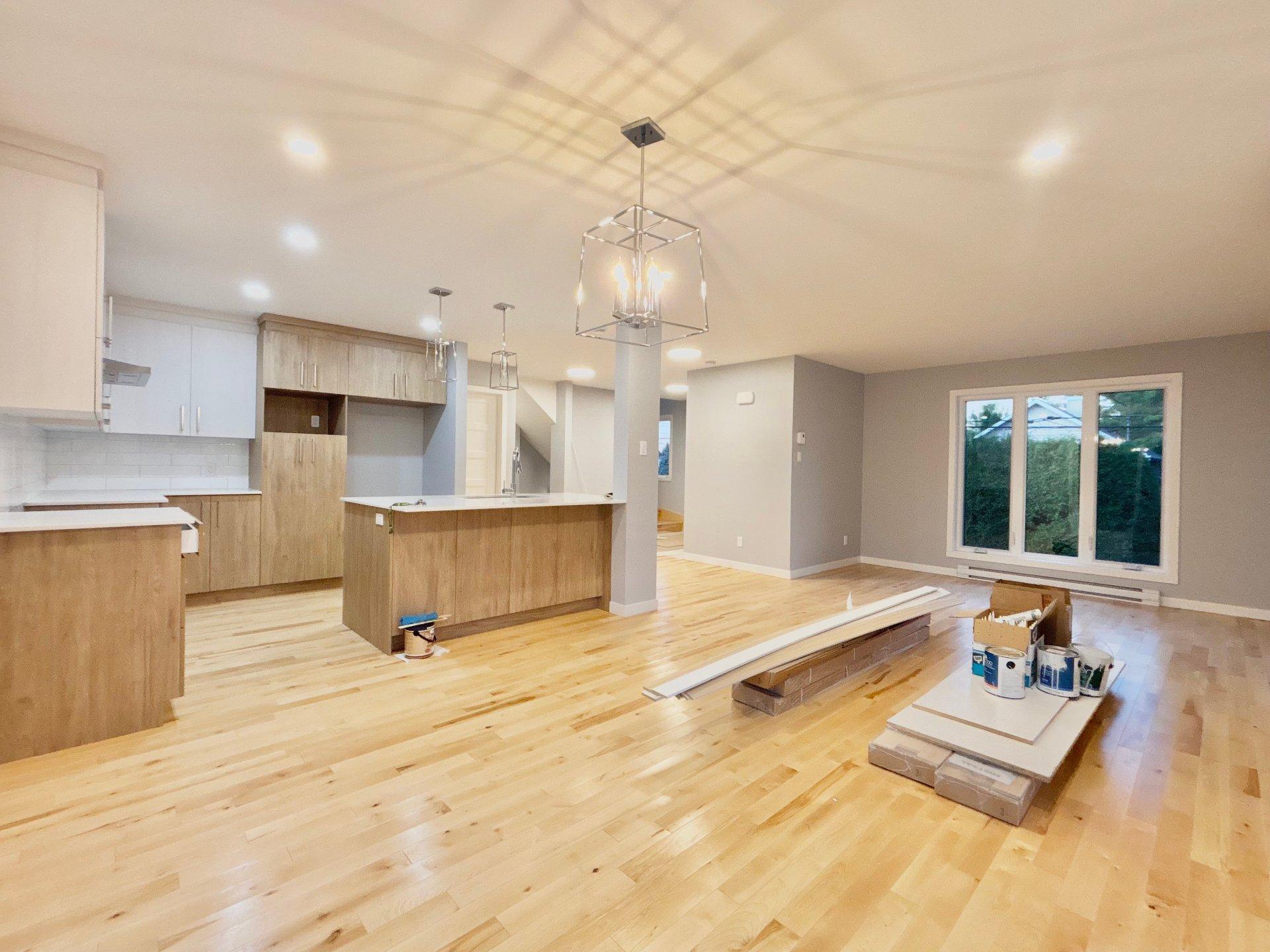 









28


45e Avenue

,
Sainte-Marthe-sur-le-Lac,




QC
J0N1P0

