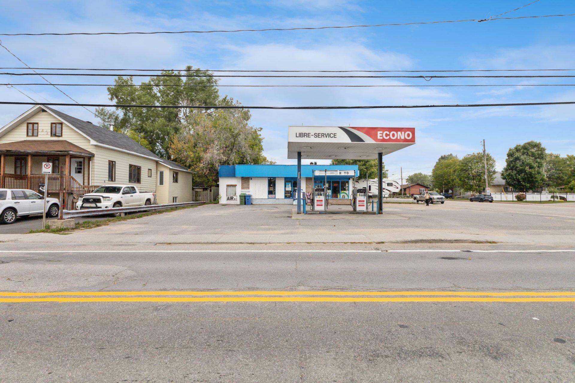 









283


Rue Victoria

,
Thurso,




QC
J0X3B0

