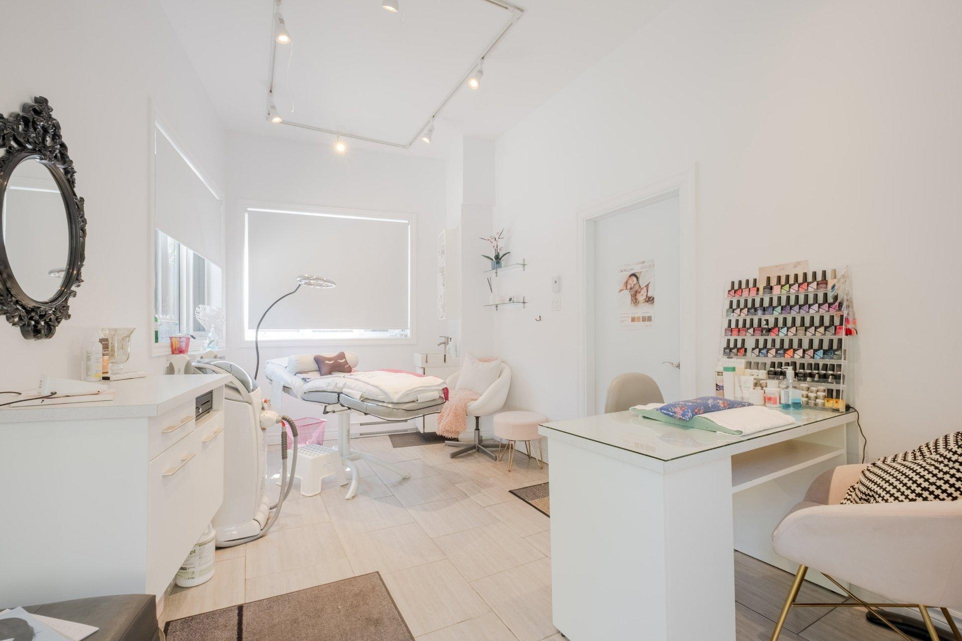 









480


Rue Montmagny

,
Sherbrooke (Les Nations),




QC
J1L0H3

