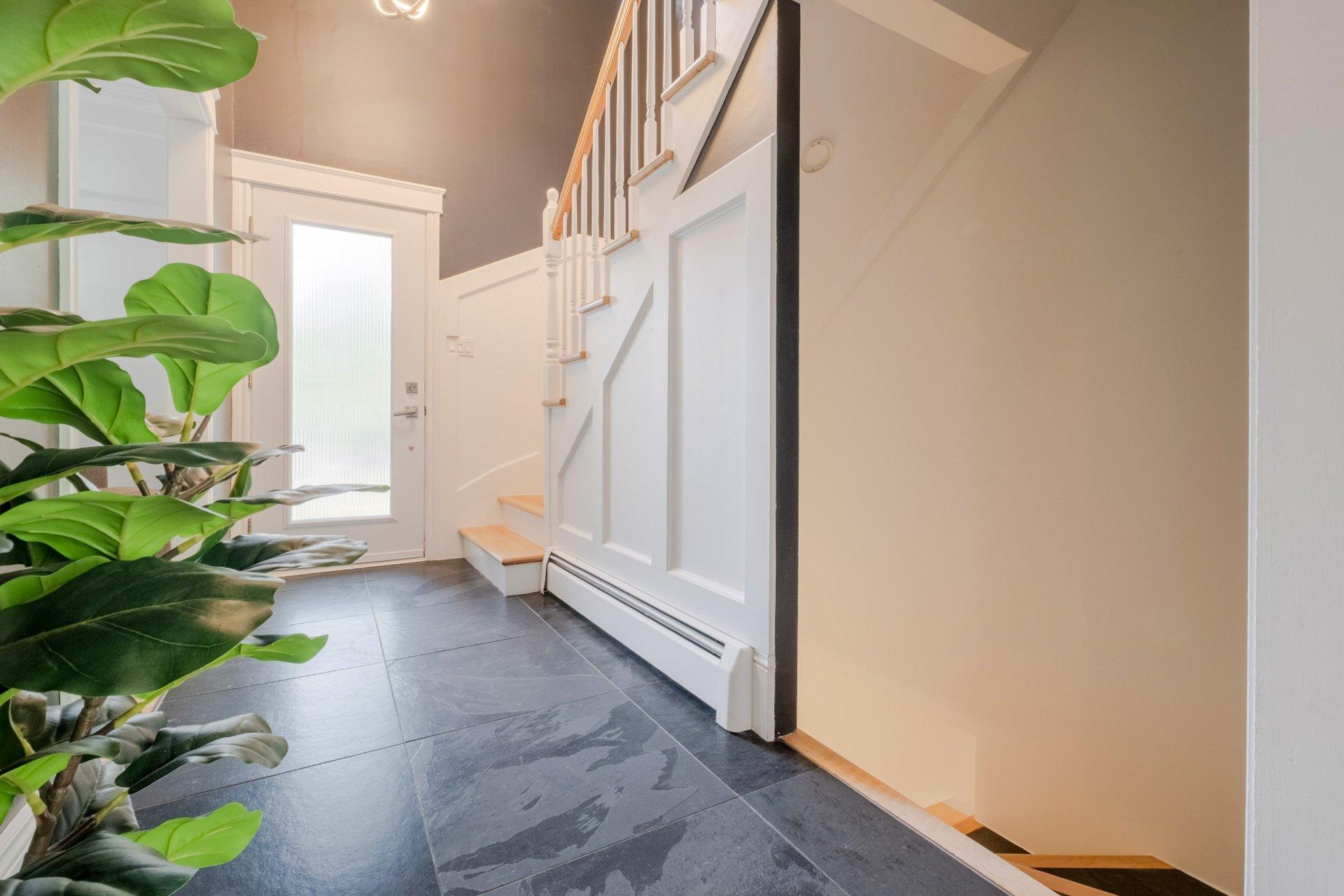 









480


Rue Montmagny

,
Sherbrooke (Les Nations),




QC
J1L0H3

