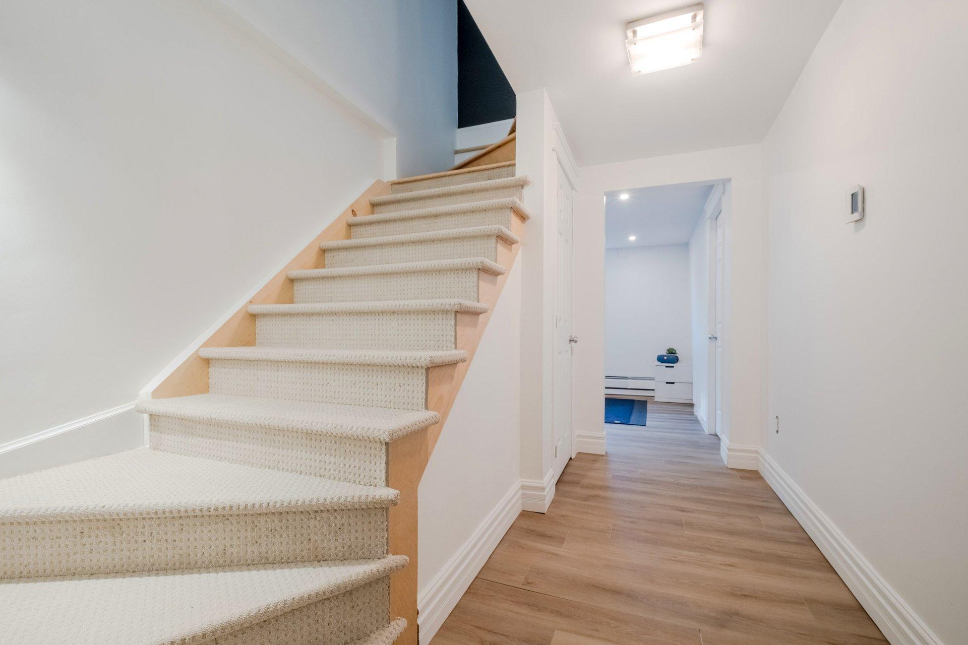









480


Rue Montmagny

,
Sherbrooke (Les Nations),




QC
J1L0H3

