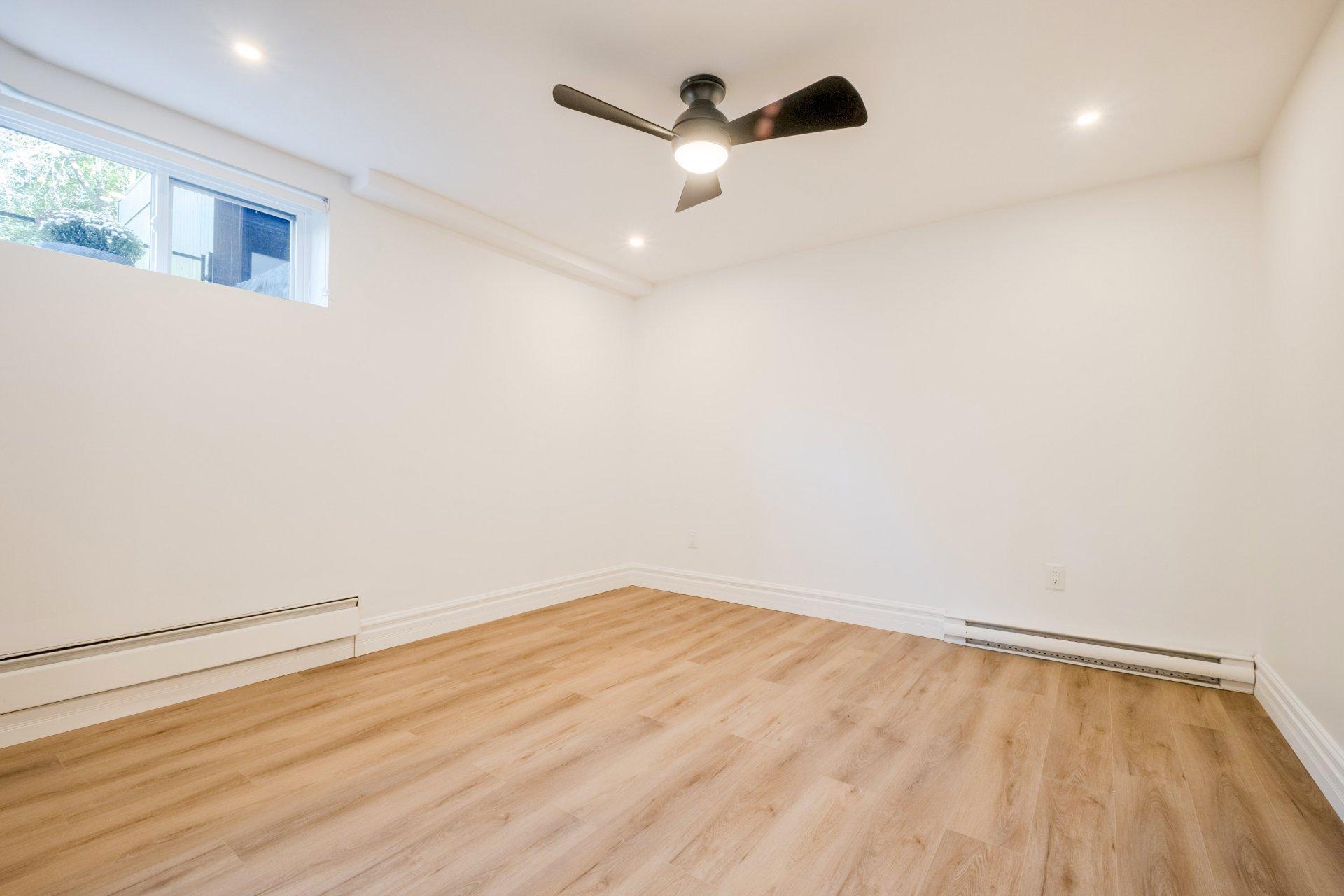 









480


Rue Montmagny

,
Sherbrooke (Les Nations),




QC
J1L0H3

