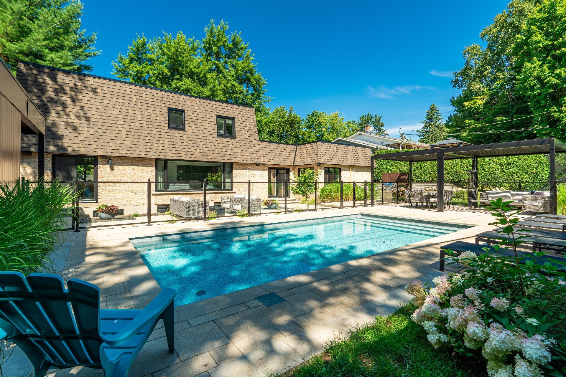 









480


Rue Montmagny

,
Sherbrooke (Les Nations),




QC
J1L0H3

