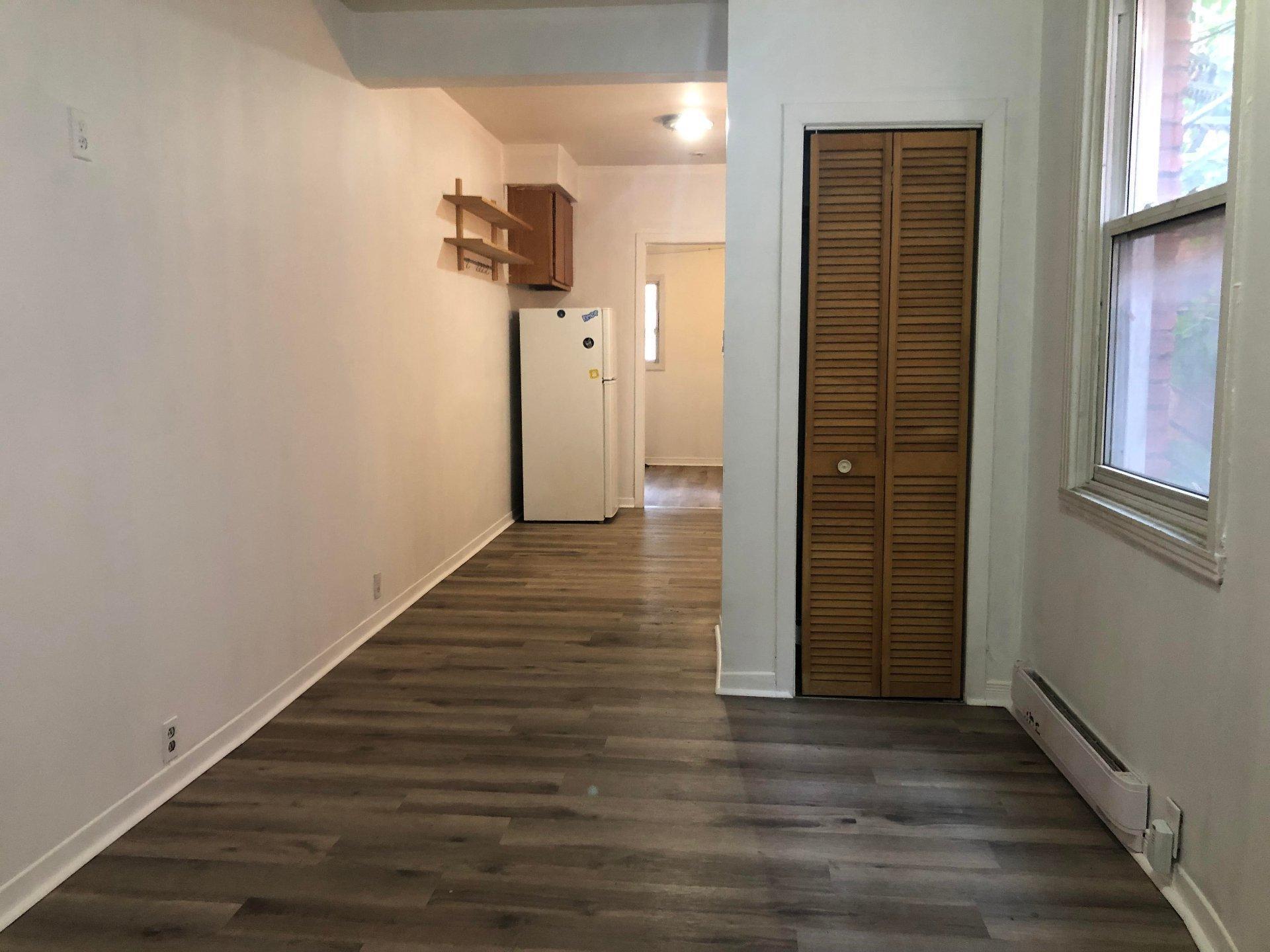 









1713


Rue St-Hubert

, 2,
Montréal (Ville-Marie),




QC
H2L3Z1

