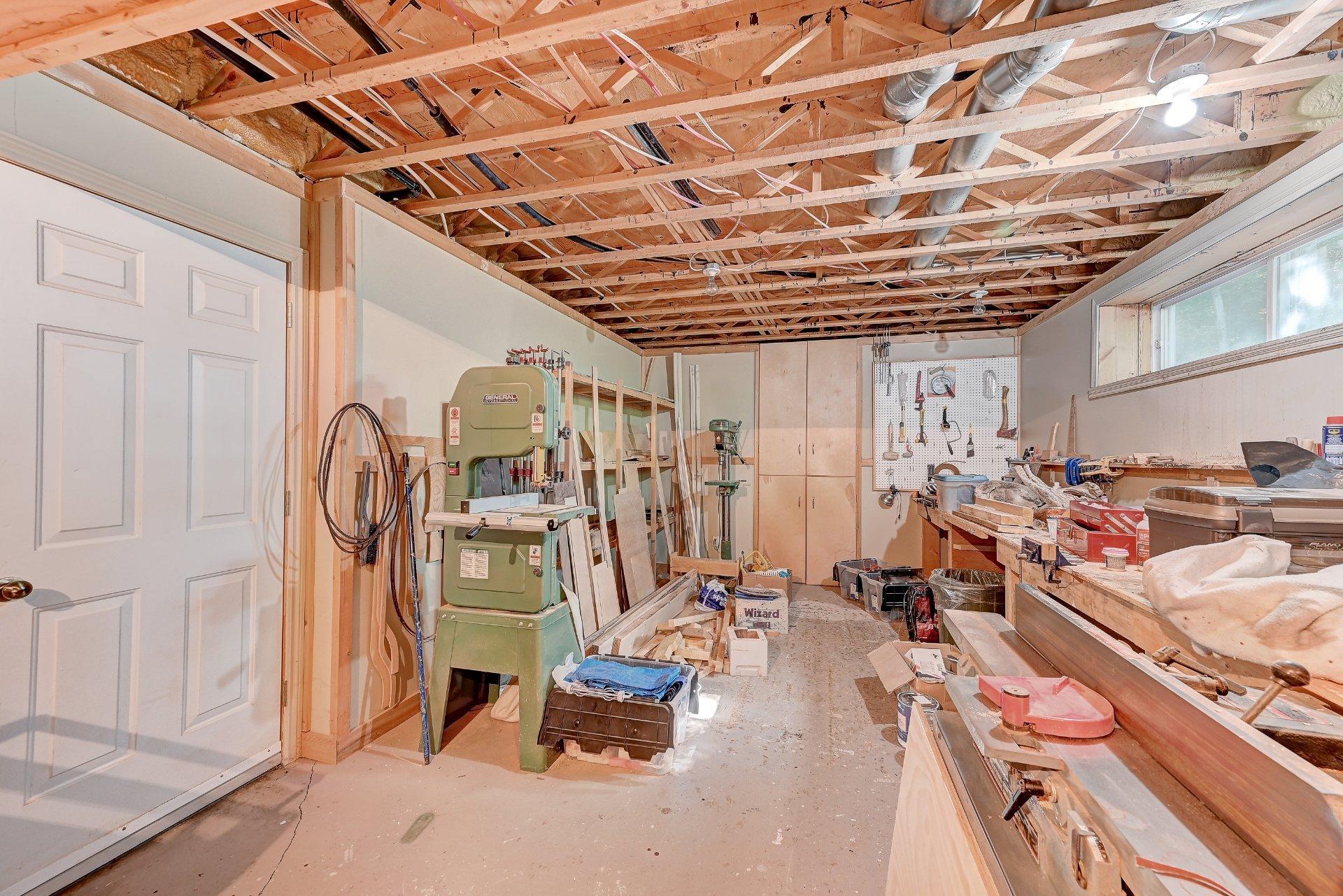 









122


Rue Jean-De Ronceray

,
Carignan,




QC
J3L6L8

