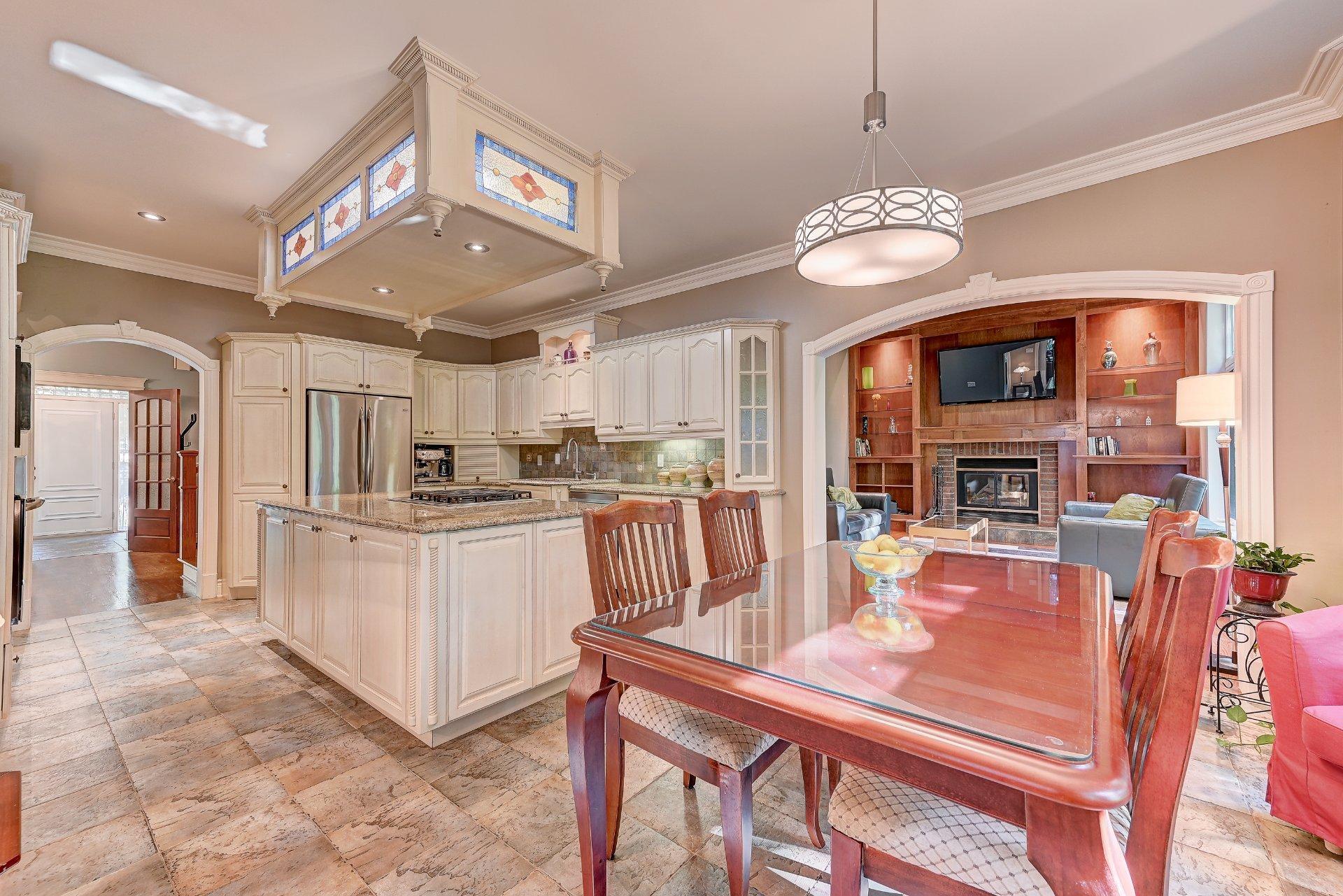 









122


Rue Jean-De Ronceray

,
Carignan,




QC
J3L6L8

