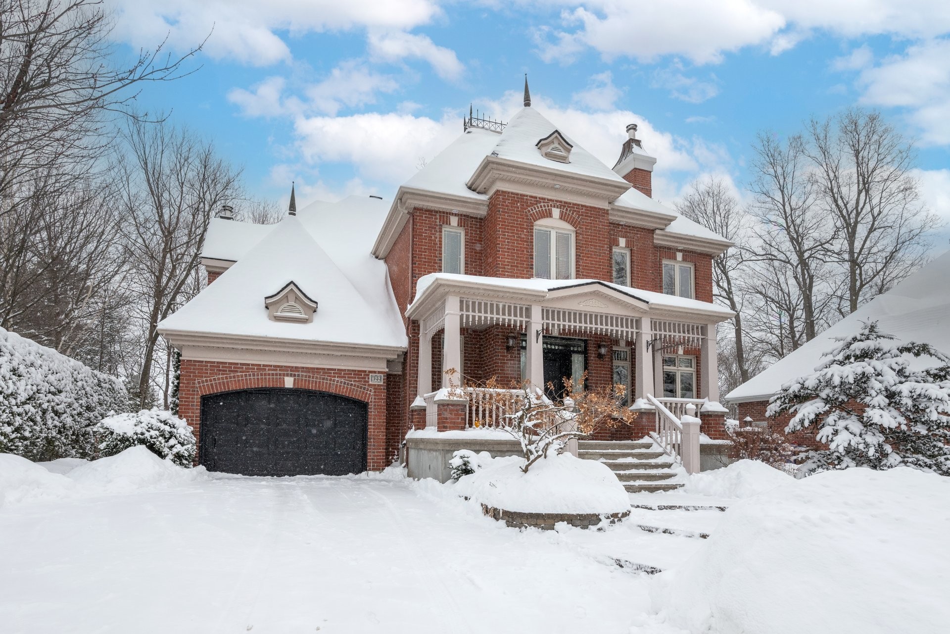 









122


Rue Jean-De Ronceray

,
Carignan,




QC
J3L6L8

