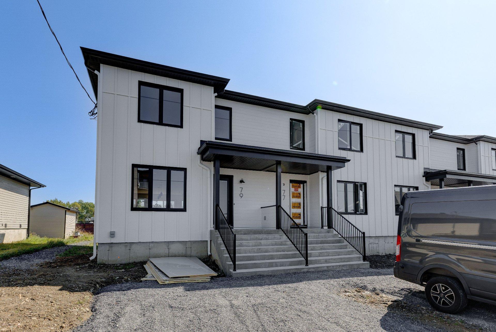 









73


Rue Picken

,
Waterloo,




QC
J0E2N0

