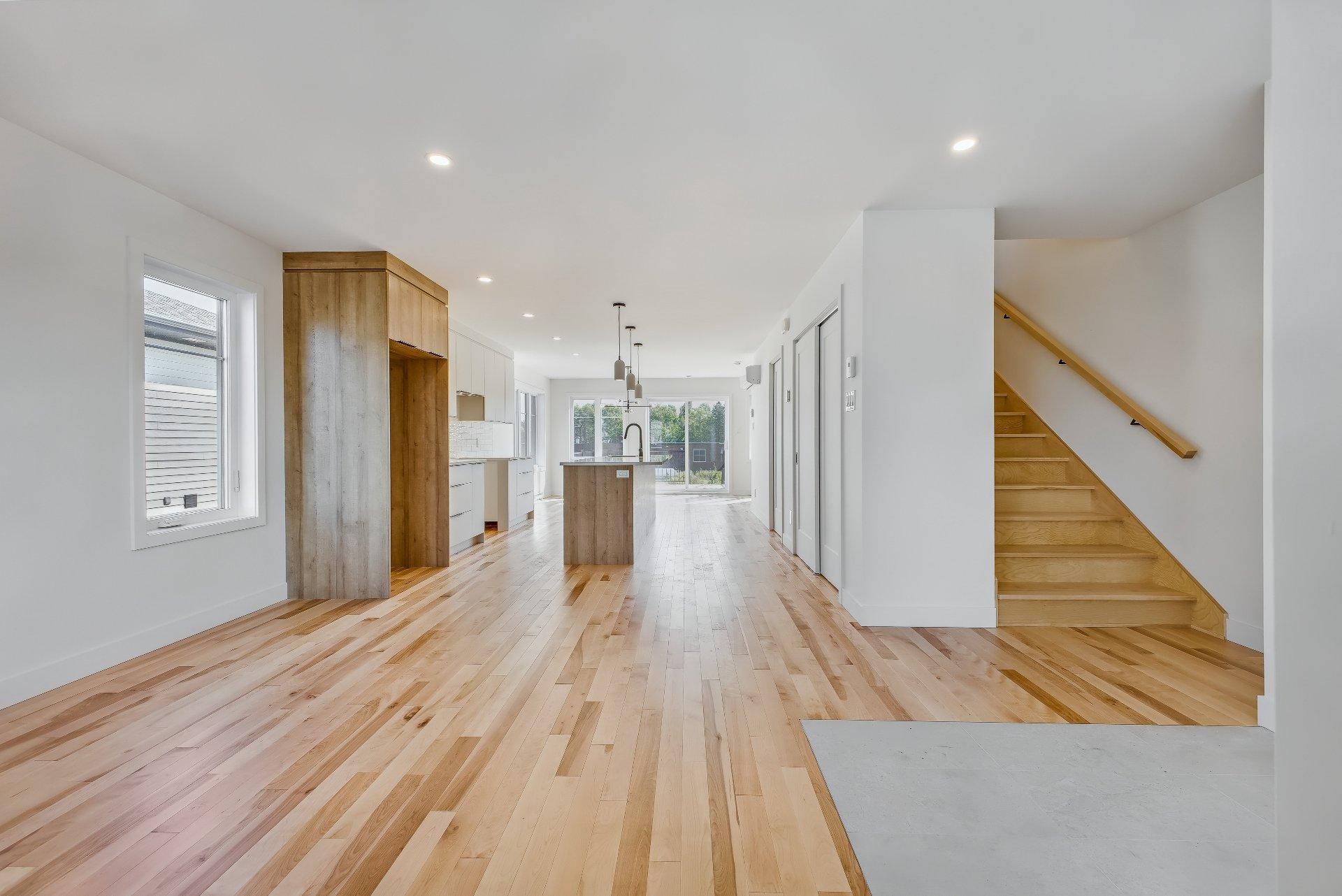









73


Rue Picken

,
Waterloo,




QC
J0E2N0

