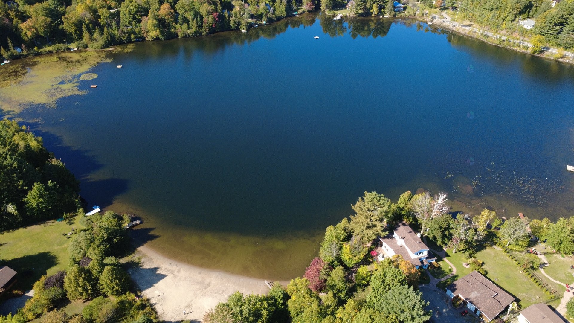 












Rue Vigneault

,
Saint-Calixte,







QC
J0K1Z0

