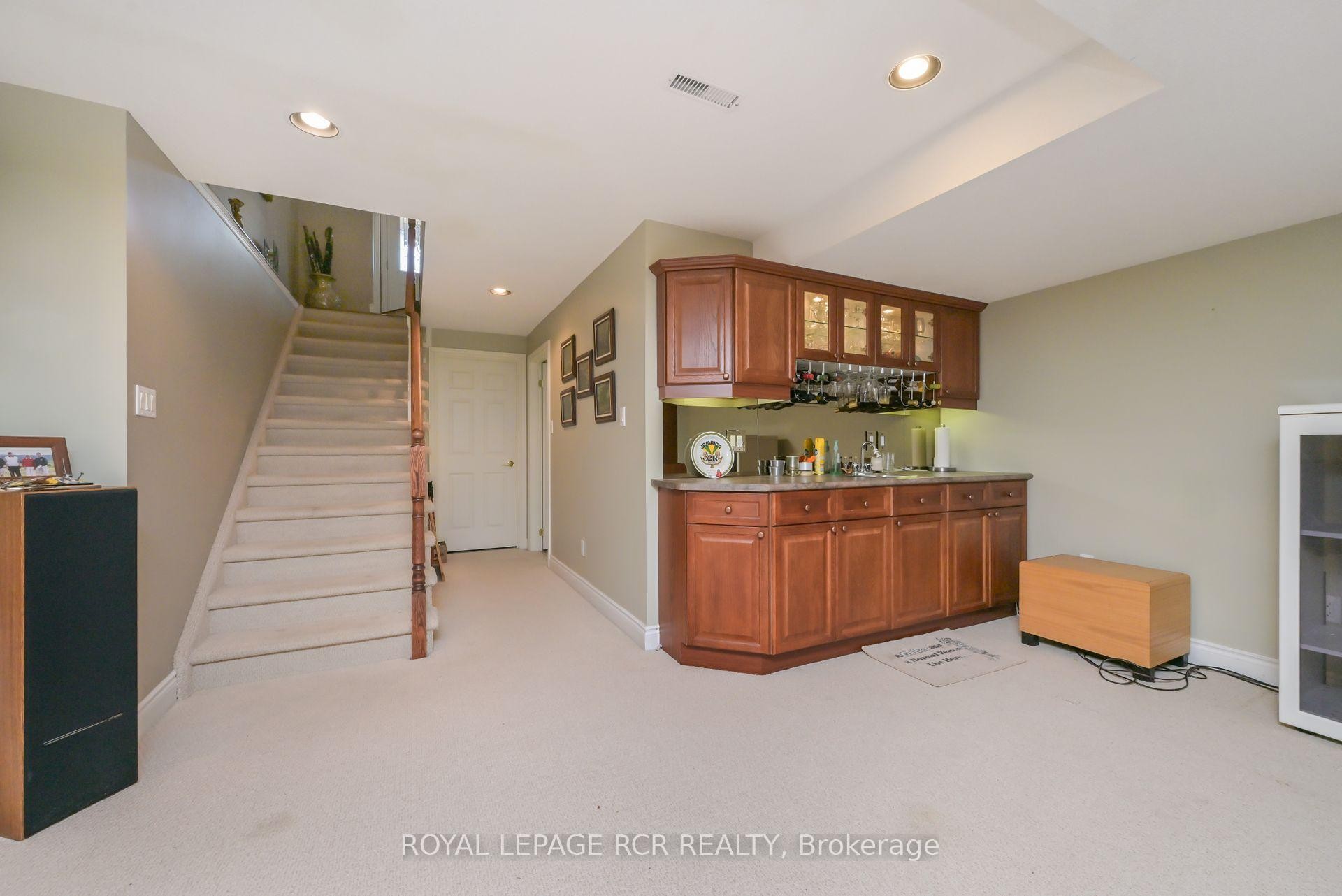 









11


Montebello

Terrace,
New Tecumseth,




ON
L9R 2H4

