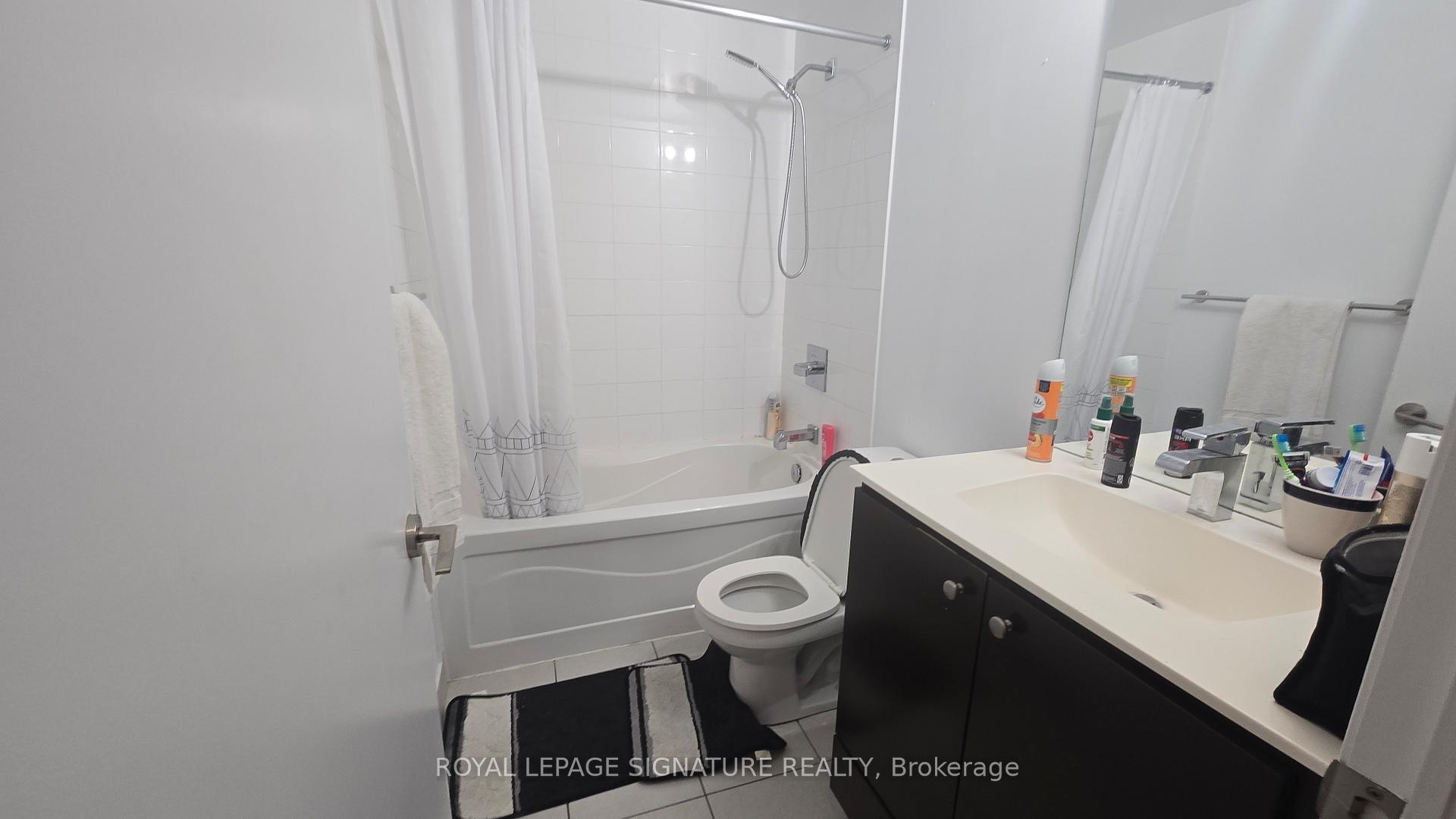 









25


Cole

Street, 1004,
Toronto,




ON
M5A 4M3

