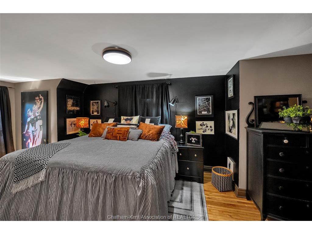 









9


Crystal

Drive,
Chatham,




ON
N7M 3C6

