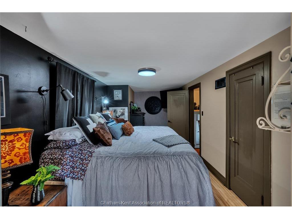 









9


Crystal

Drive,
Chatham,




ON
N7M 3C6

