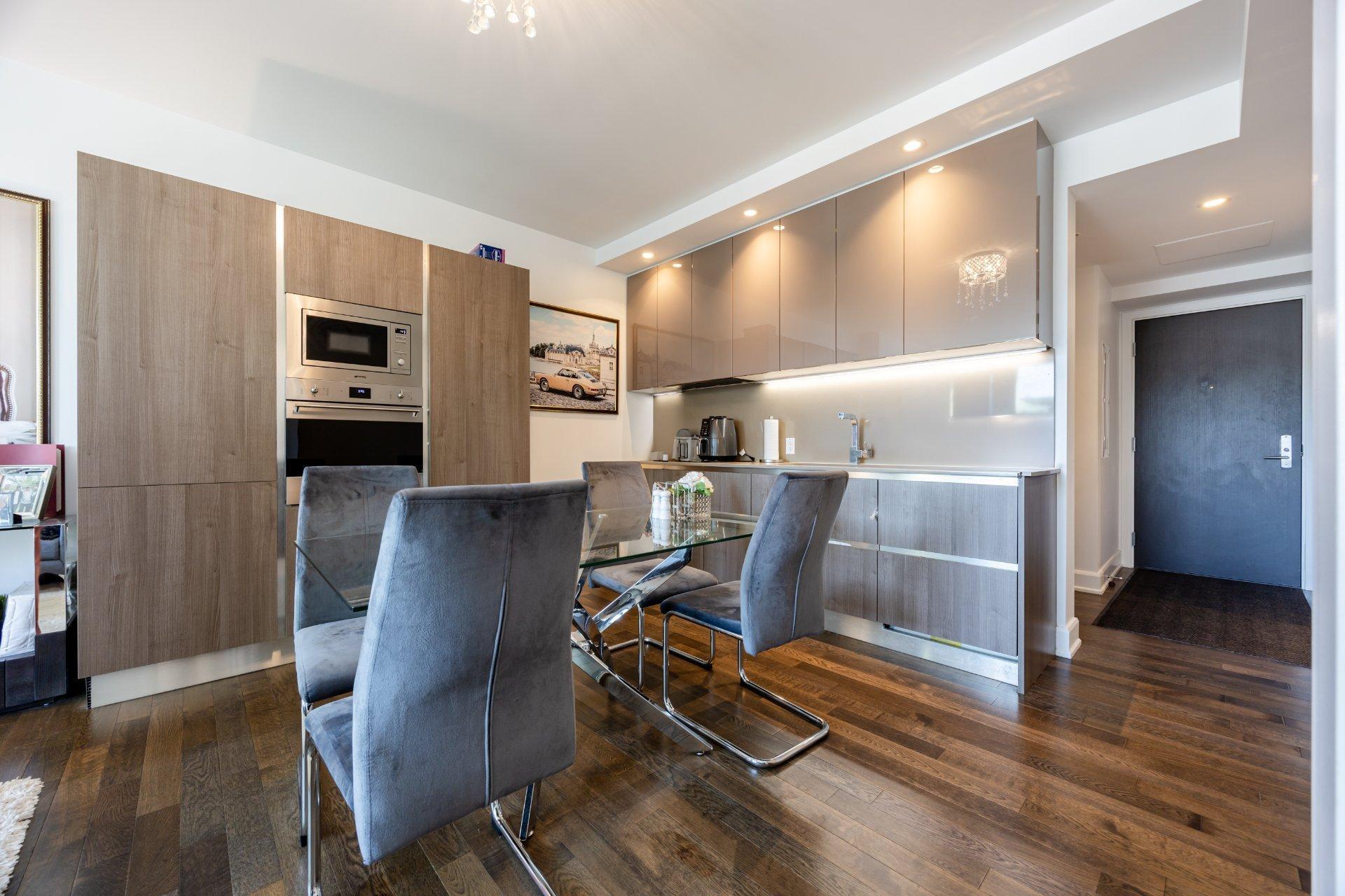 









1310


Boul. René-Lévesque O.

, 1503,
Montréal (Ville-Marie),




QC
H3G0B7

