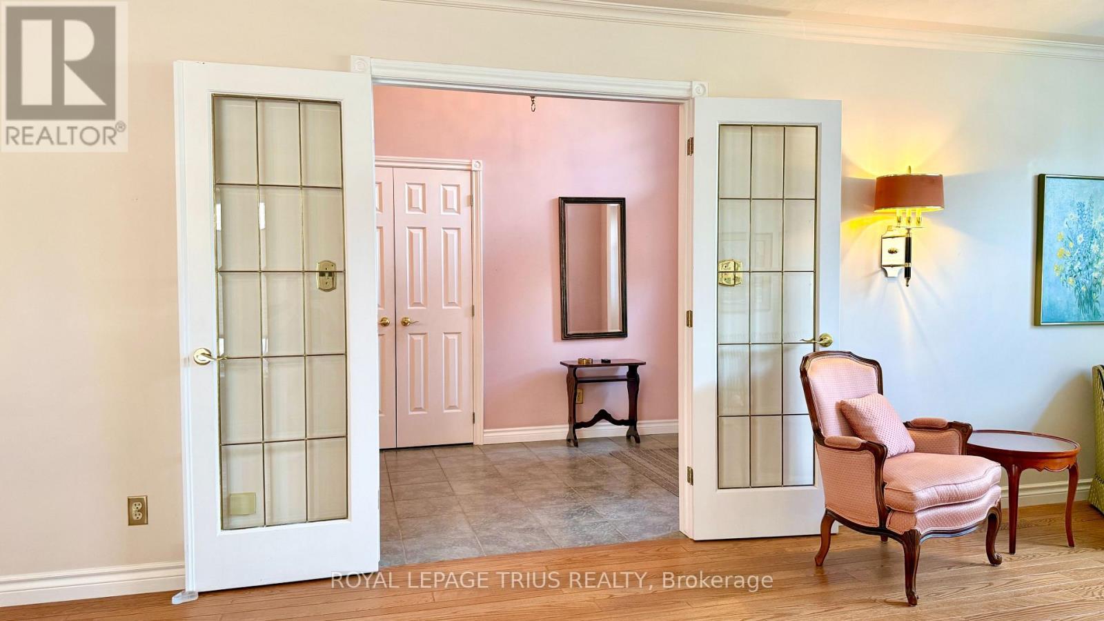 












4 ORCHARD CRESCENT

,
Norfolk (Waterford),




Ontario
N0E1Y0

