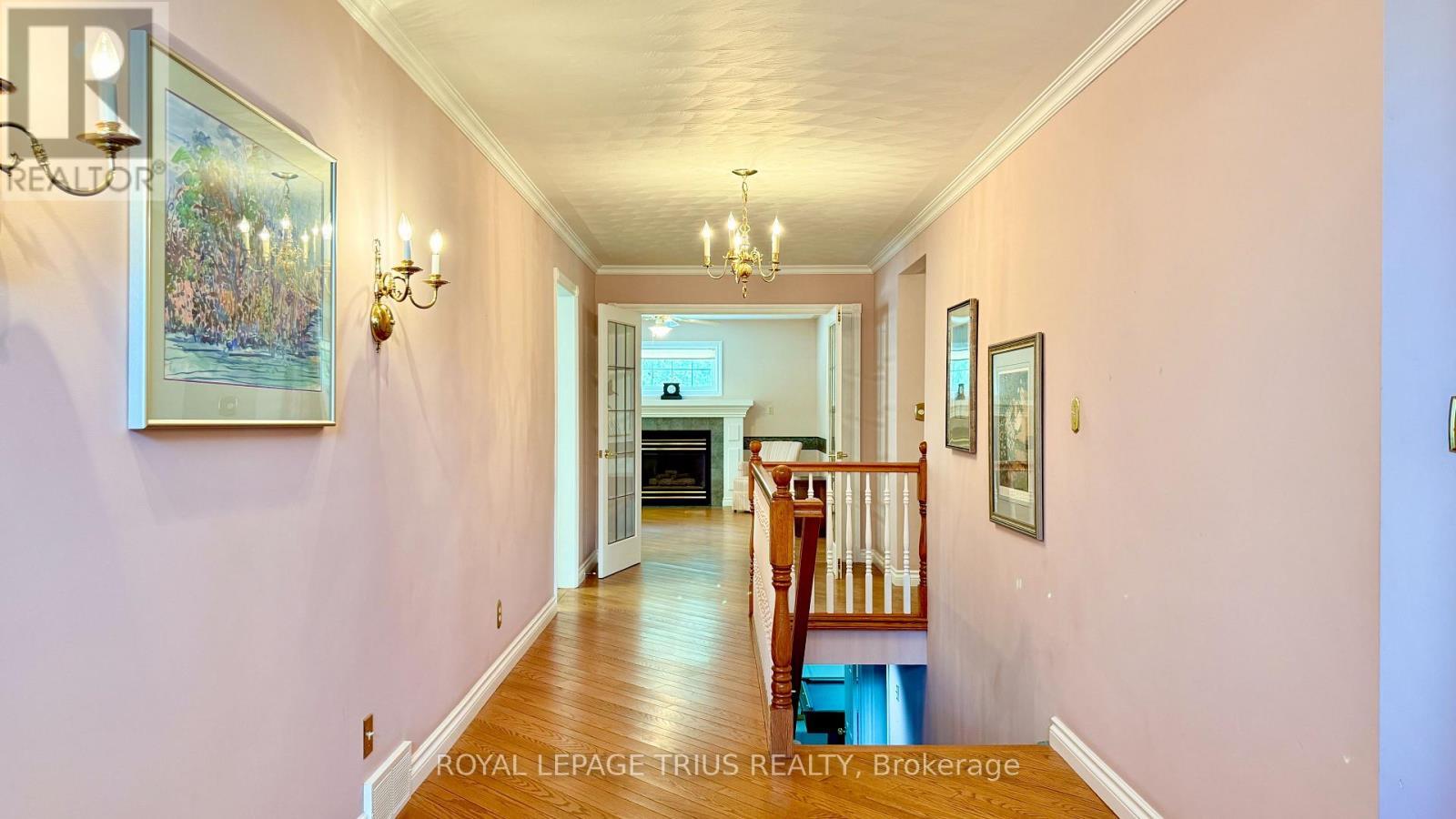 












4 ORCHARD CRESCENT

,
Norfolk (Waterford),




Ontario
N0E1Y0

