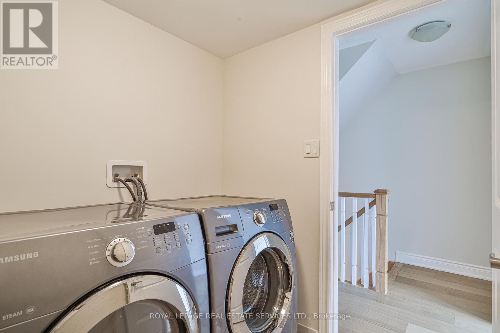 












1024B ISLINGTON AVENUE W

,
Toronto,




Ontario
M8Z6A4

