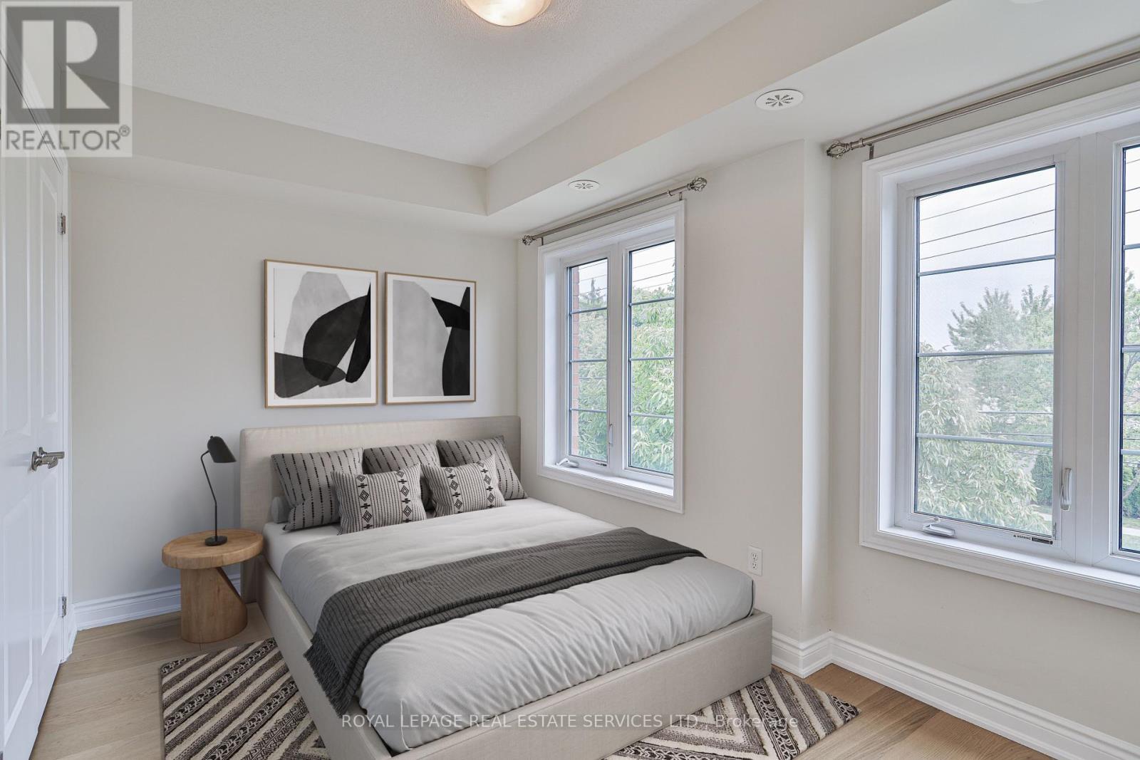 












1024B ISLINGTON AVENUE W

,
Toronto,




Ontario
M8Z6A4

