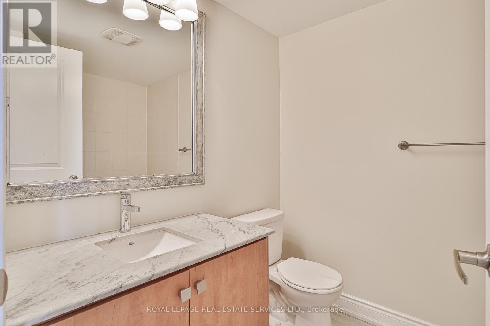 












1024B ISLINGTON AVENUE W

,
Toronto,




Ontario
M8Z6A4

