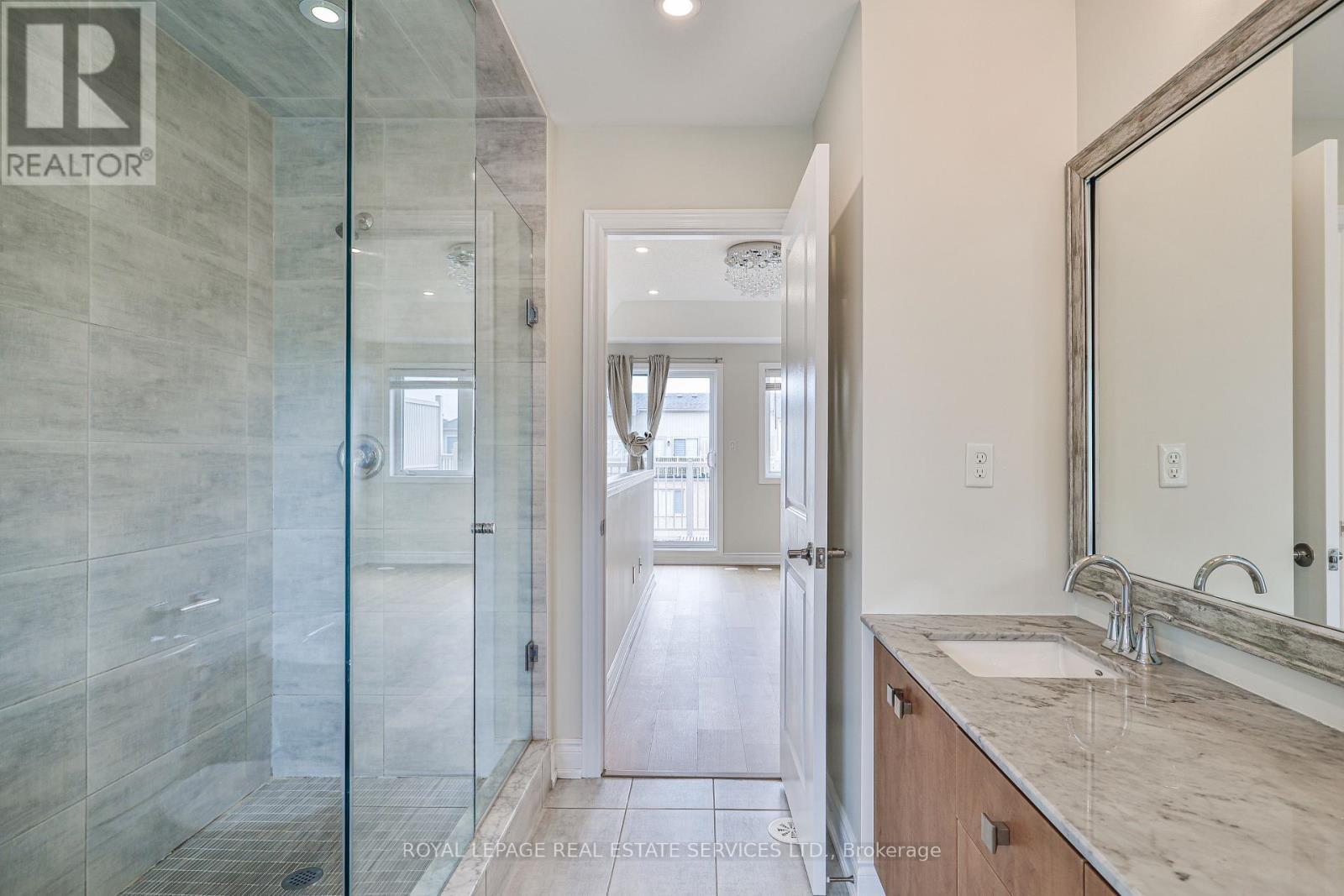 












1024B ISLINGTON AVENUE W

,
Toronto,




Ontario
M8Z6A4


