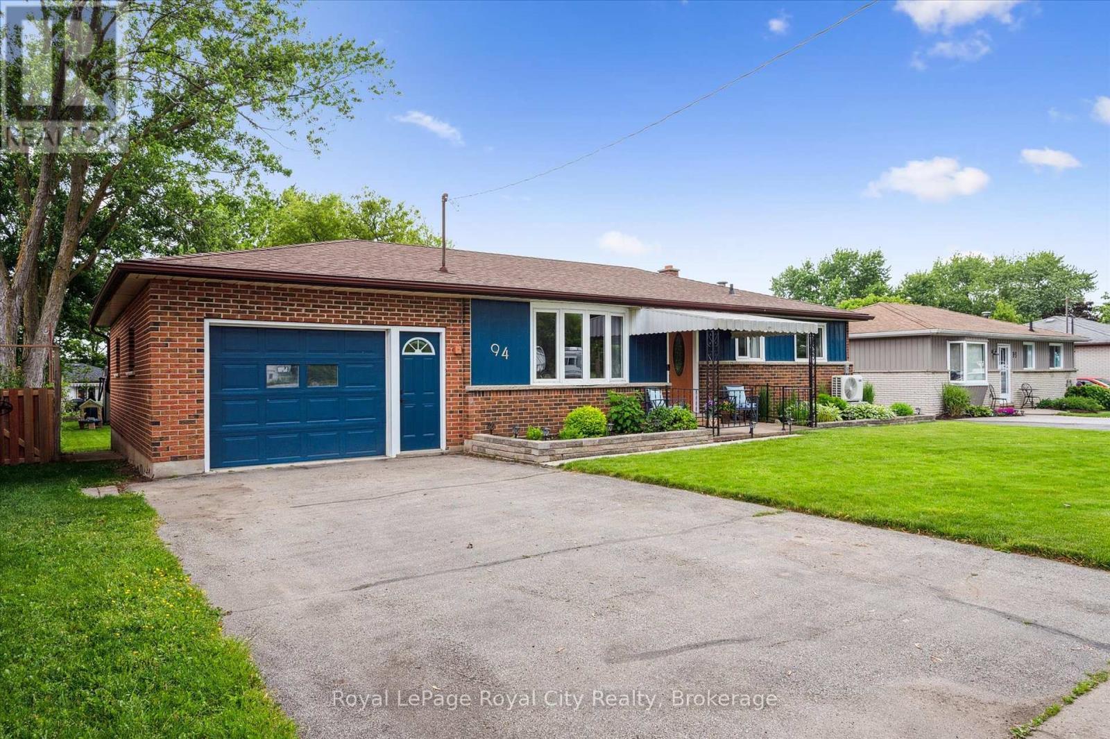 












94 WEBSTER STREET

,
Wilmot,




Ontario
N3A1W7

