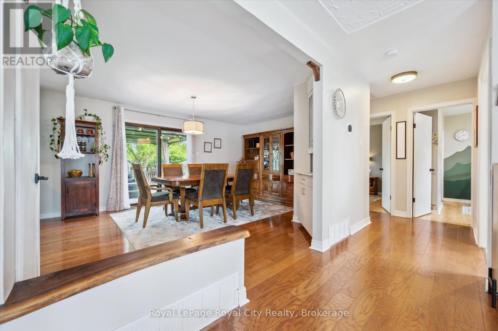 












94 WEBSTER STREET

,
Wilmot,




Ontario
N3A1W7

